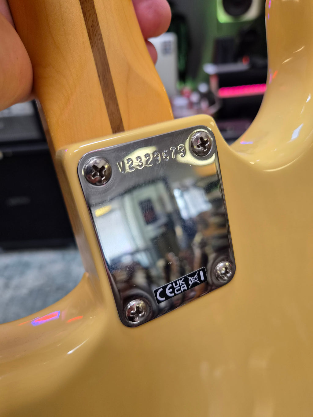 Fender American Vintage II ´57 Stratocaster Vintage Blonde 2023