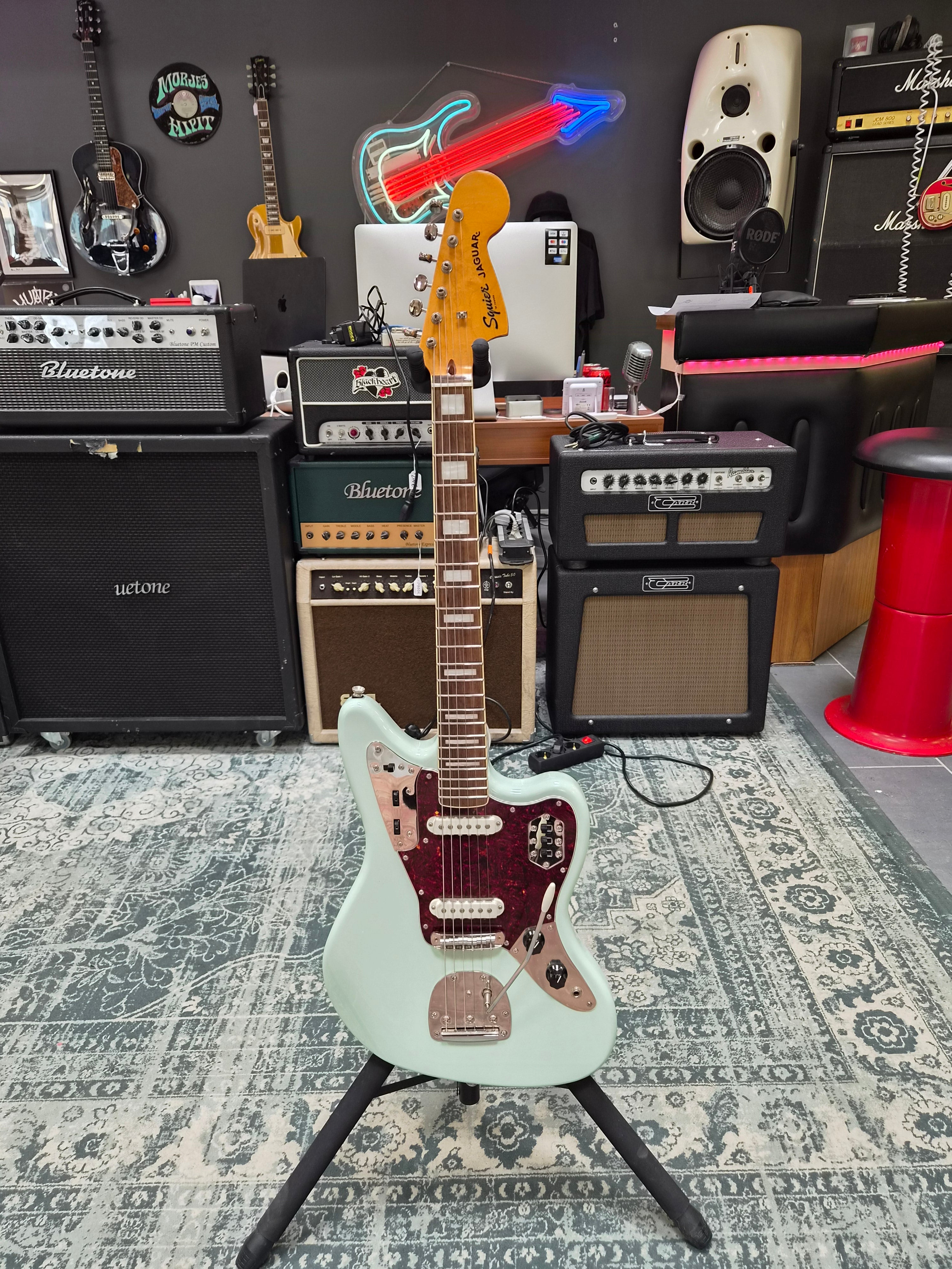 Squier Classic Vibe 70s Jaguar