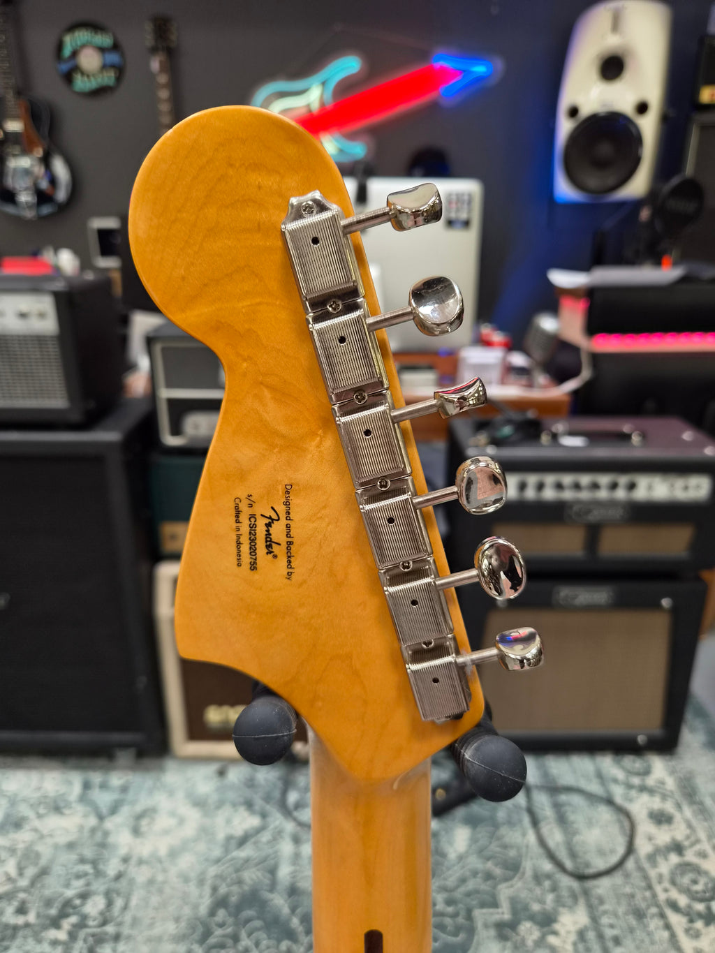 Squier Classic Vibe 70s Jaguar