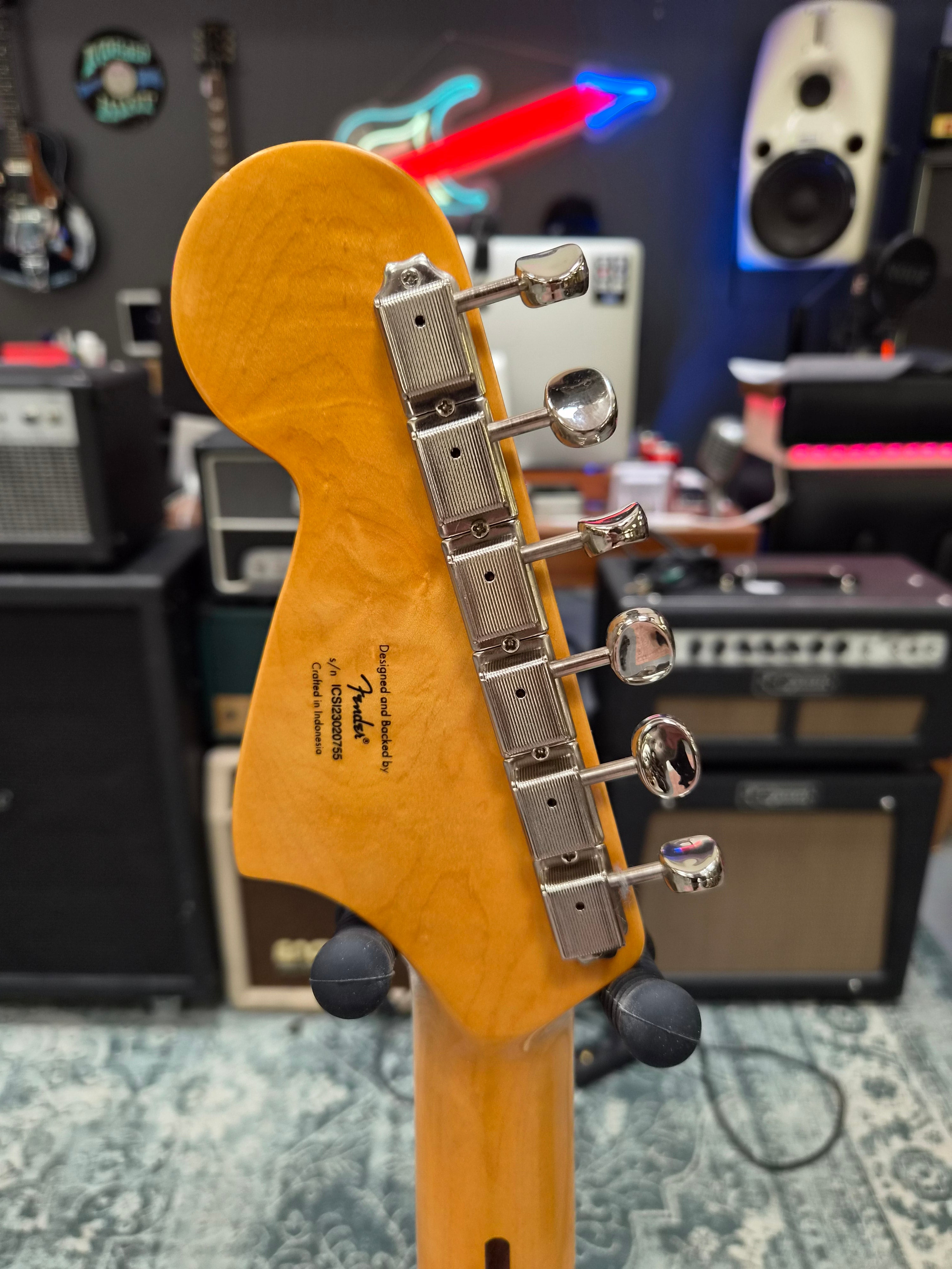 Squier Classic Vibe 70s Jaguar