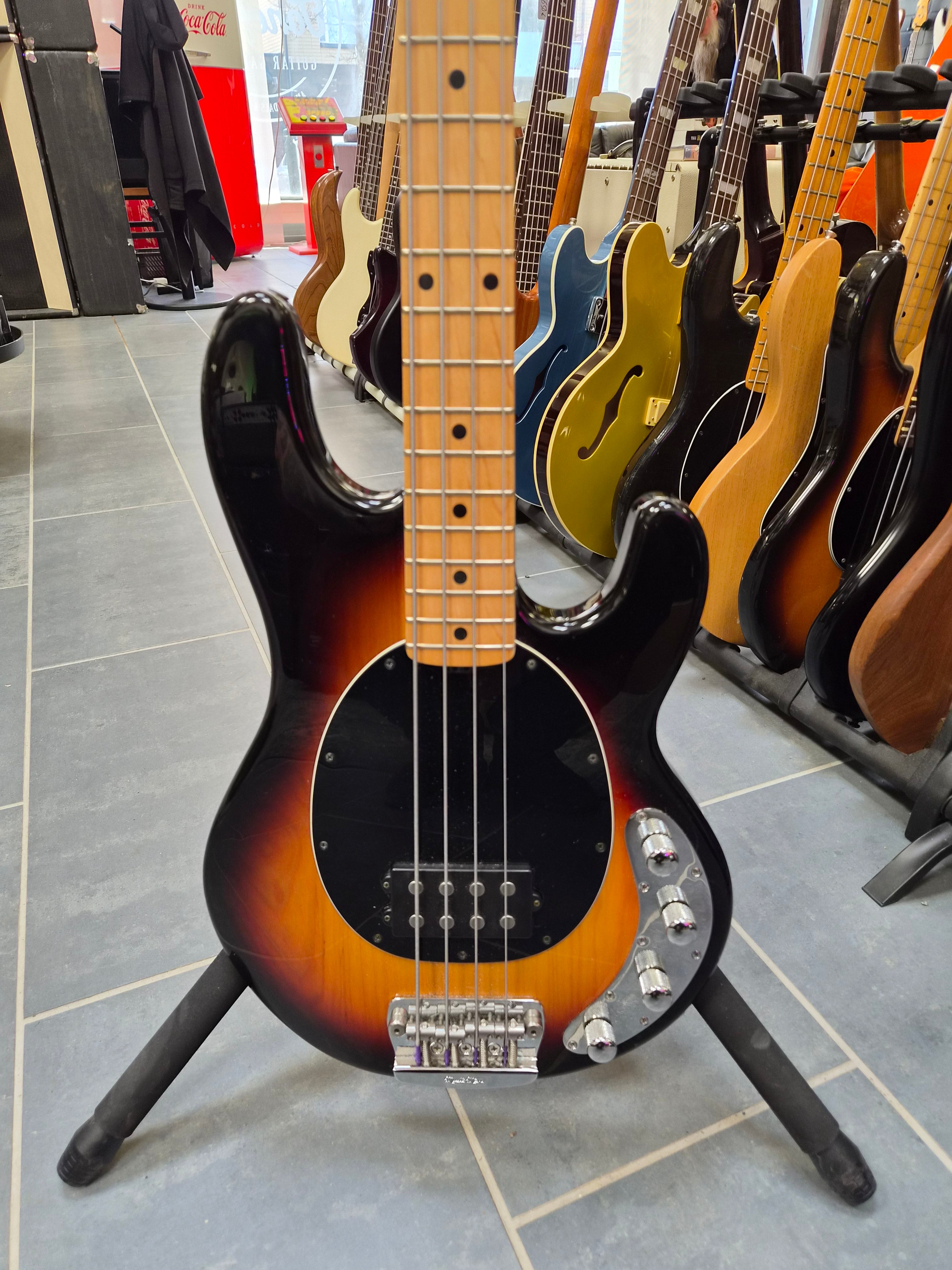 Music Man Stingray 4 3 EQ 2005