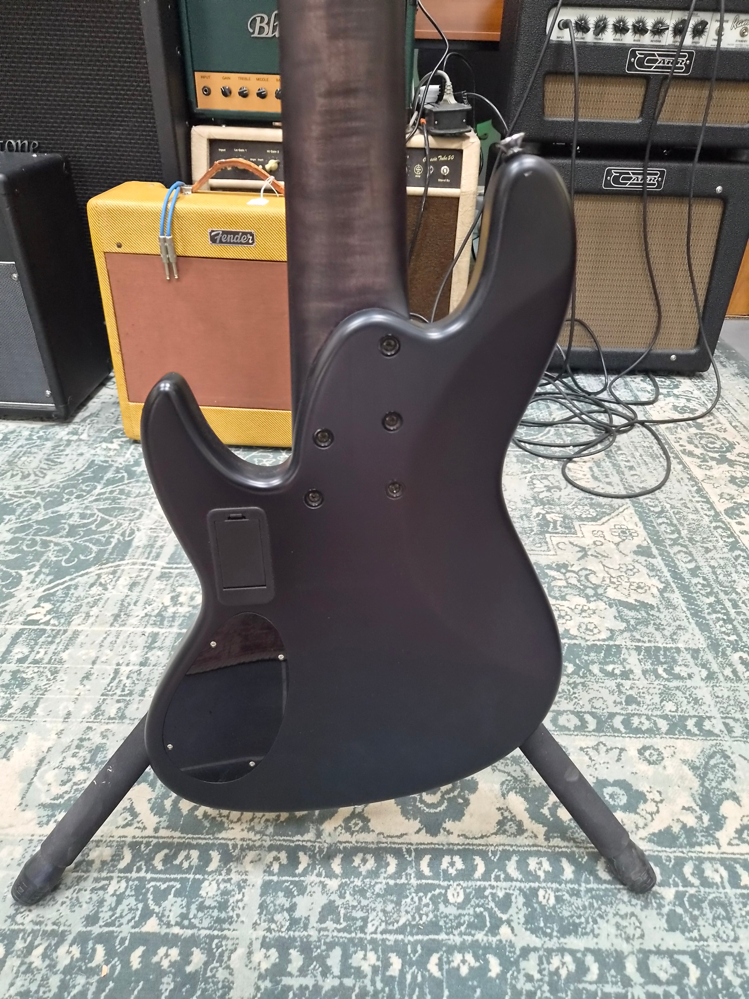 Maruszczyk Elwood L61-24 Fretless Blackburst Matte