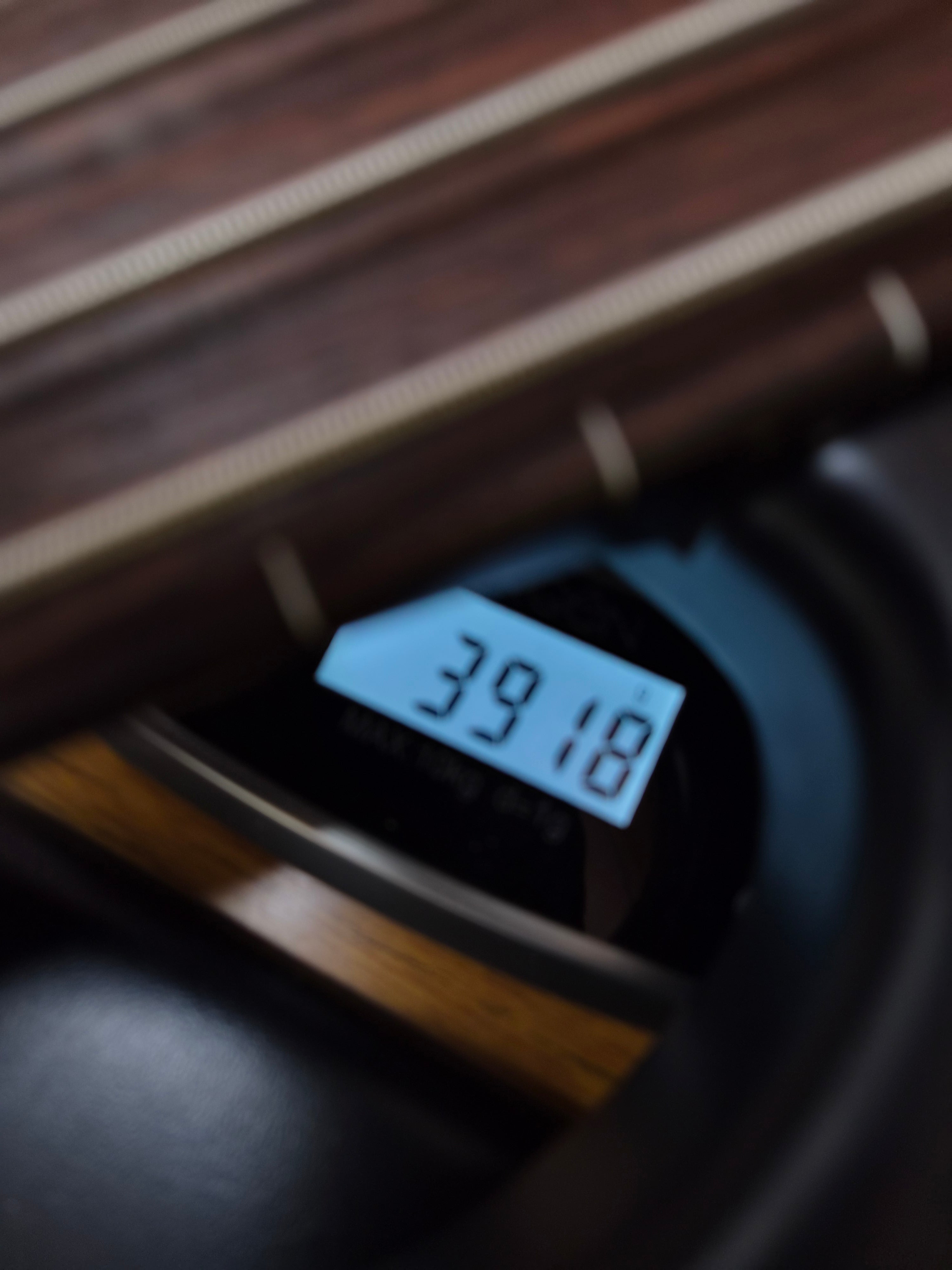 Maruszczyk Elwood L61-24 Fretless Blackburst Matte