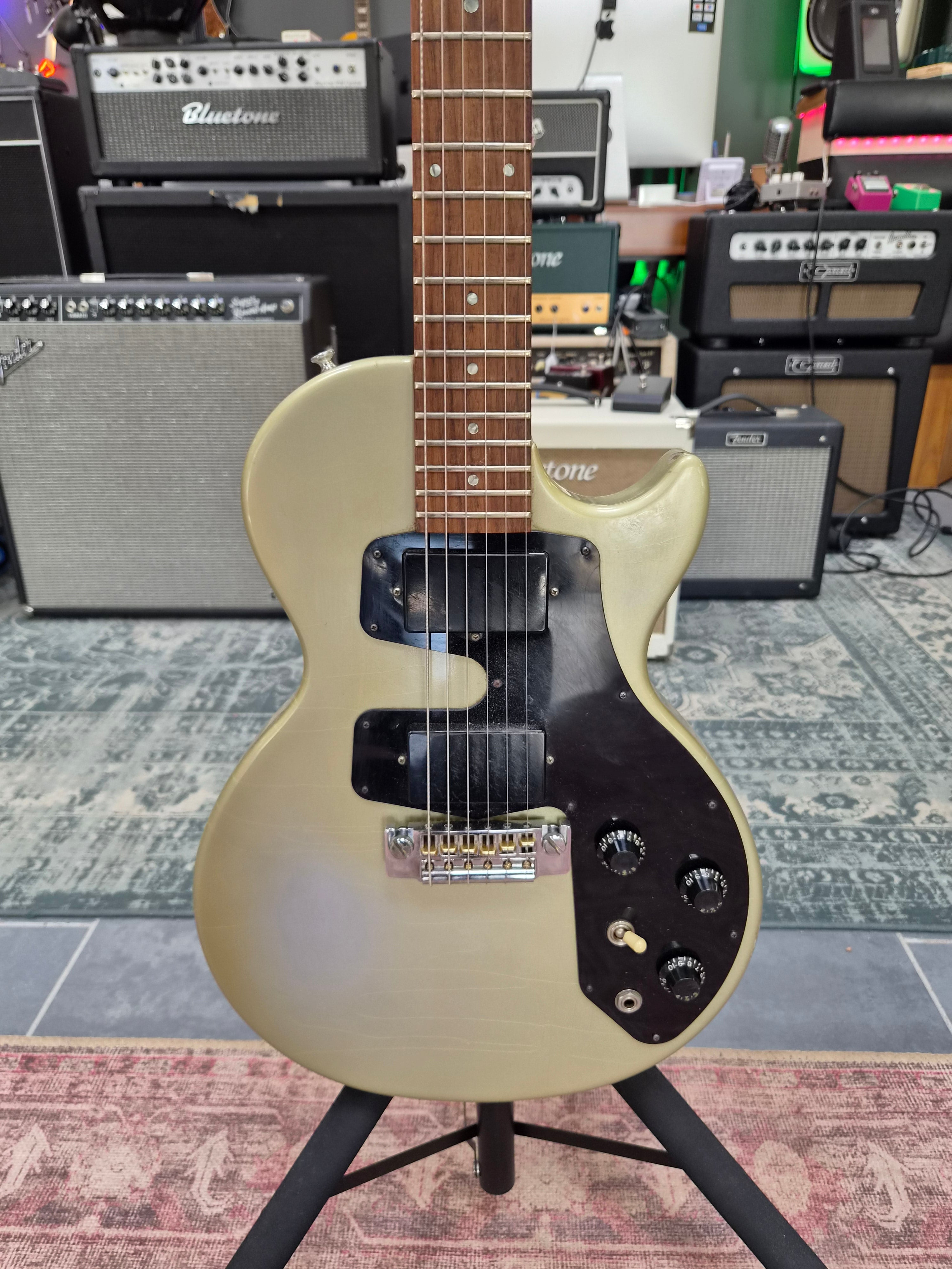 Gibson Challenger II Silver 1983