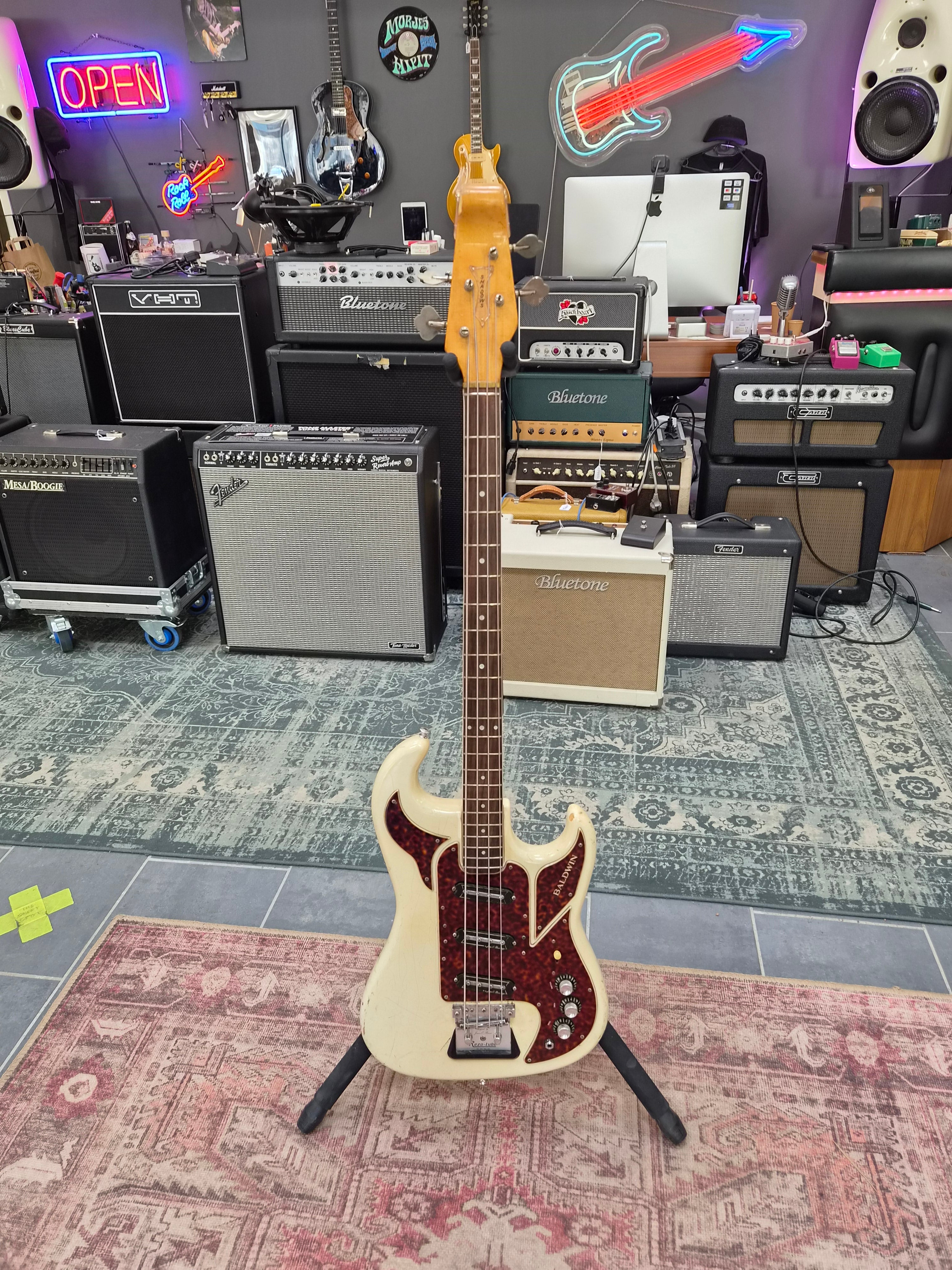 Burns Shadows Bass 1960s