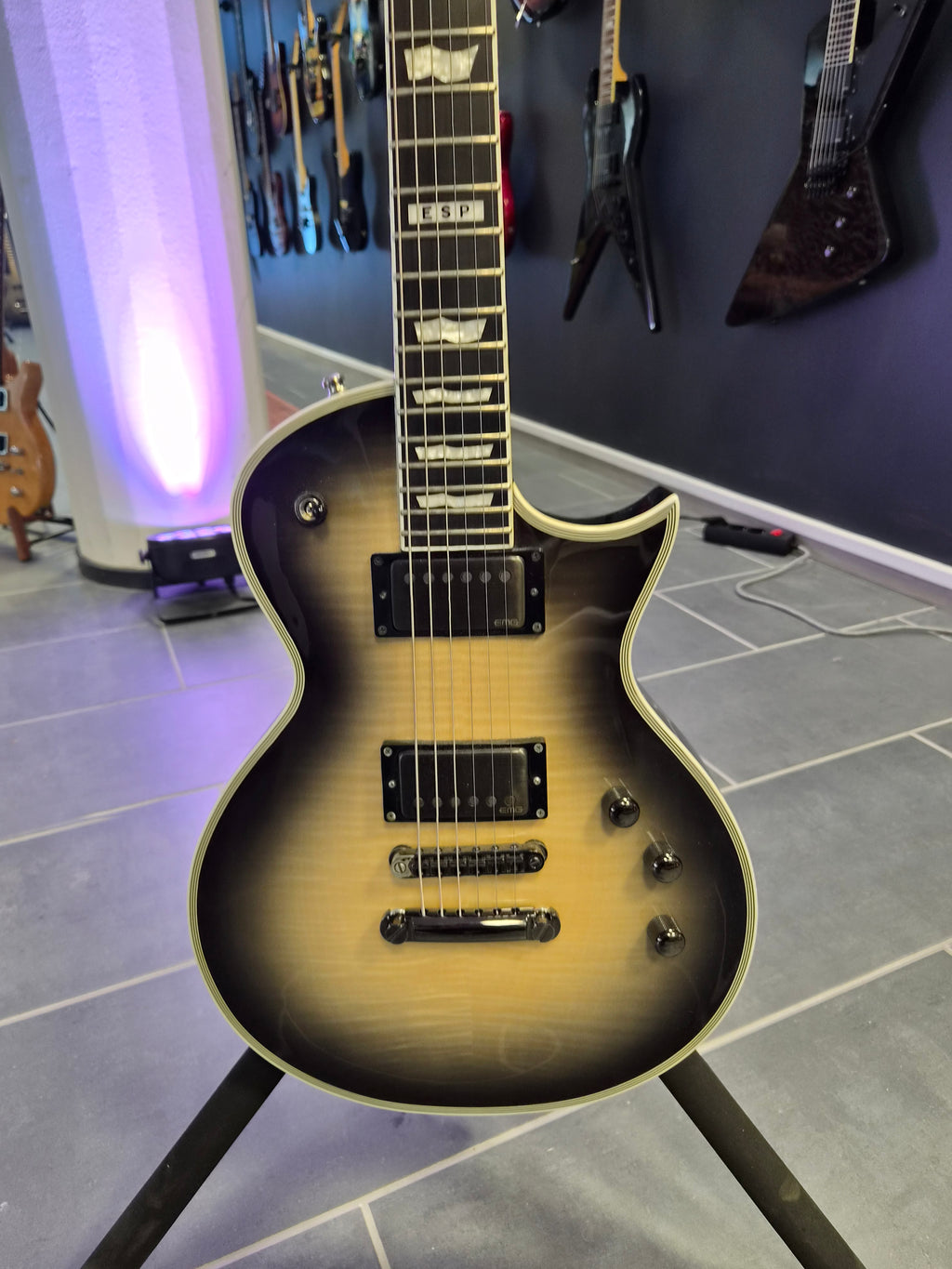ESP E-II Eclipse Full Thickness Black Natural Burst
