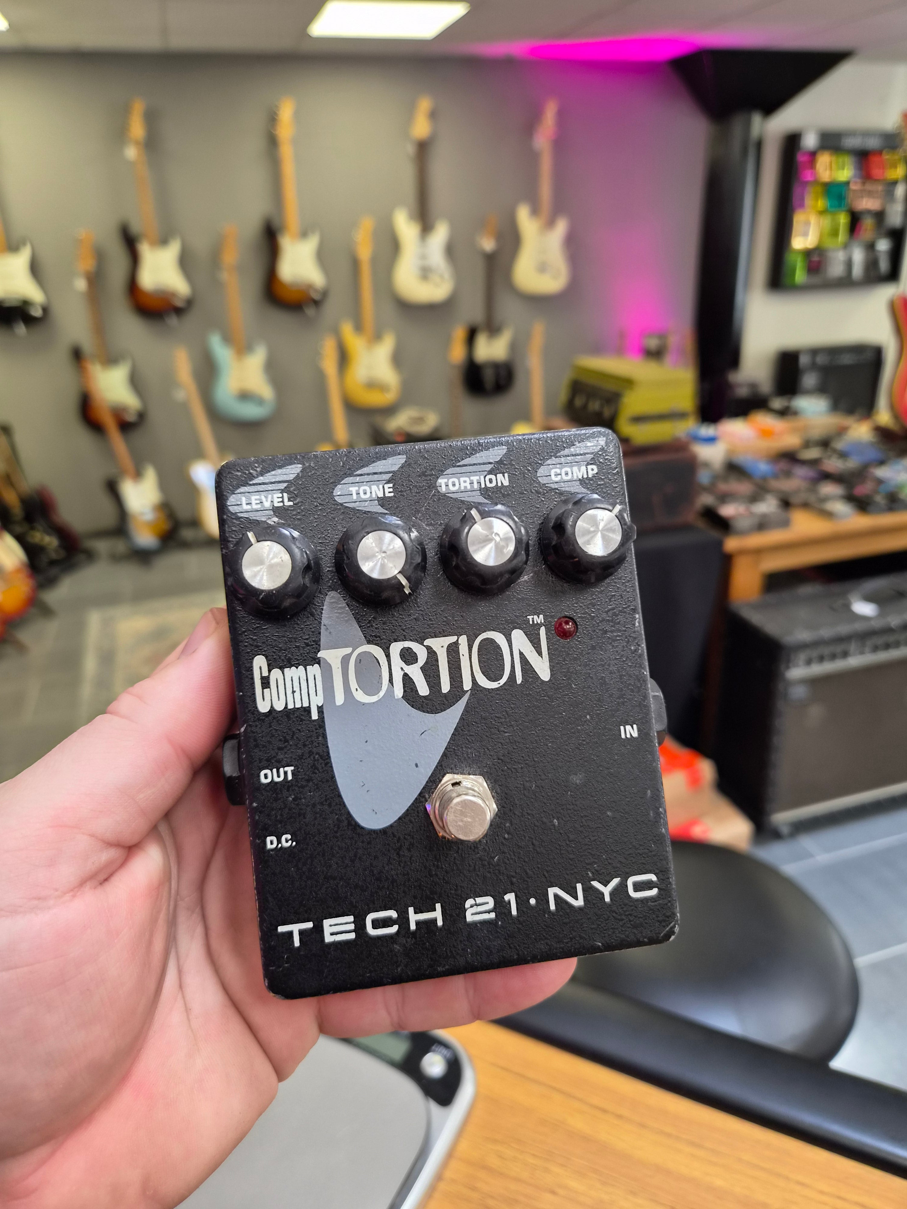 Tech 21 NYC CompTortion