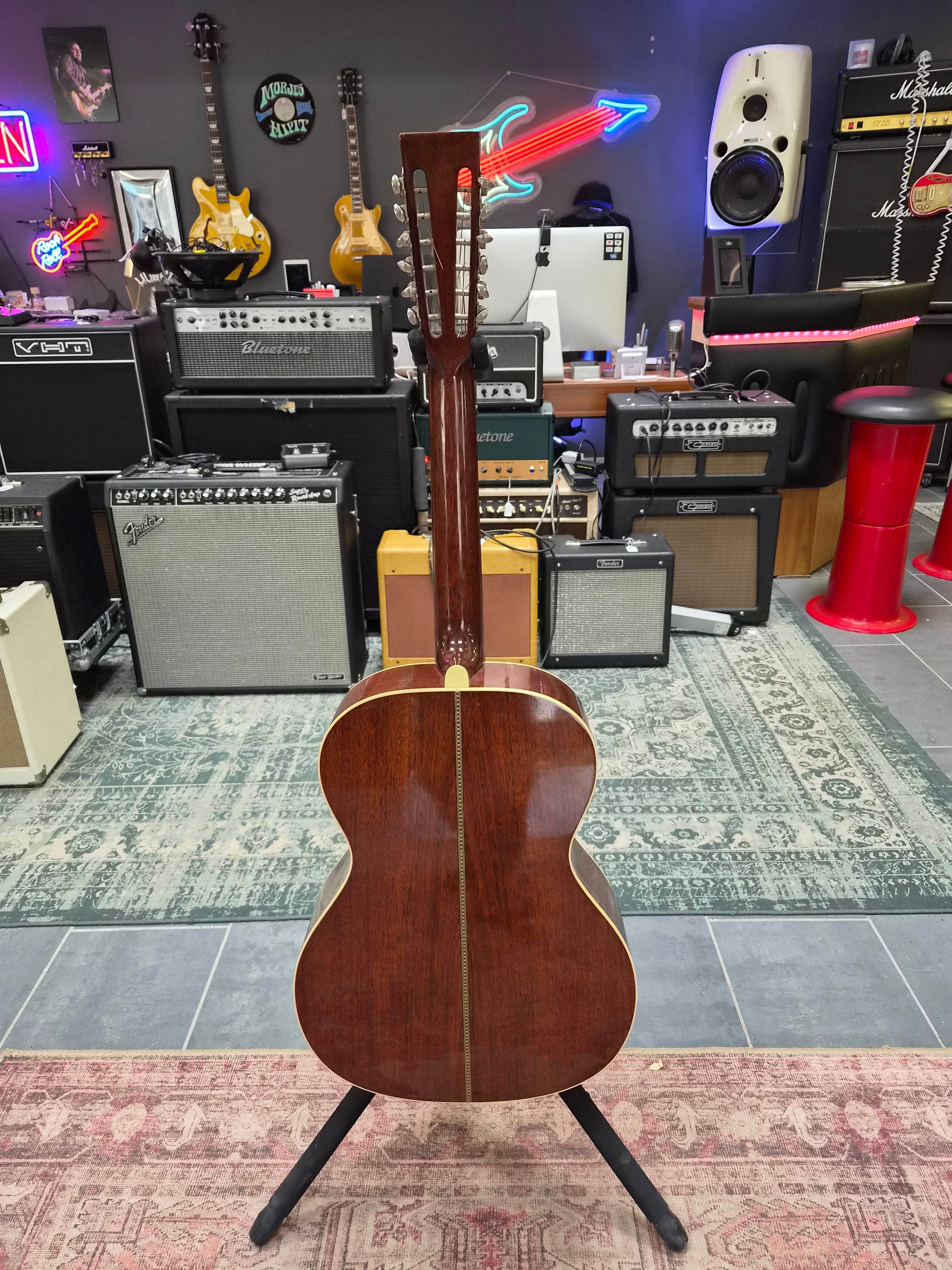 Dell Arte Leadbelly Stella