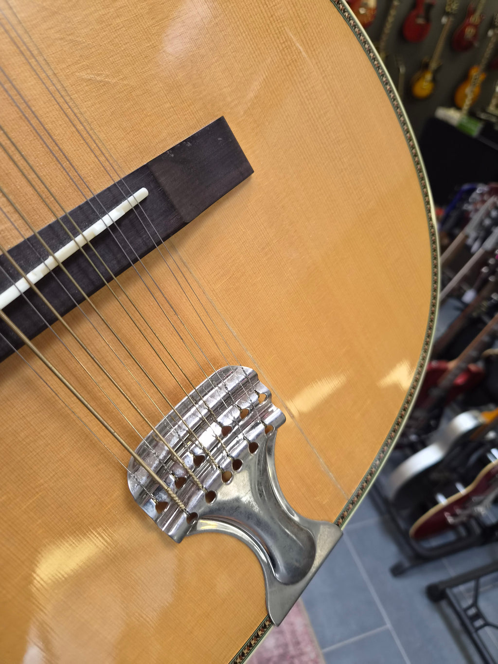 Dell Arte Leadbelly Stella