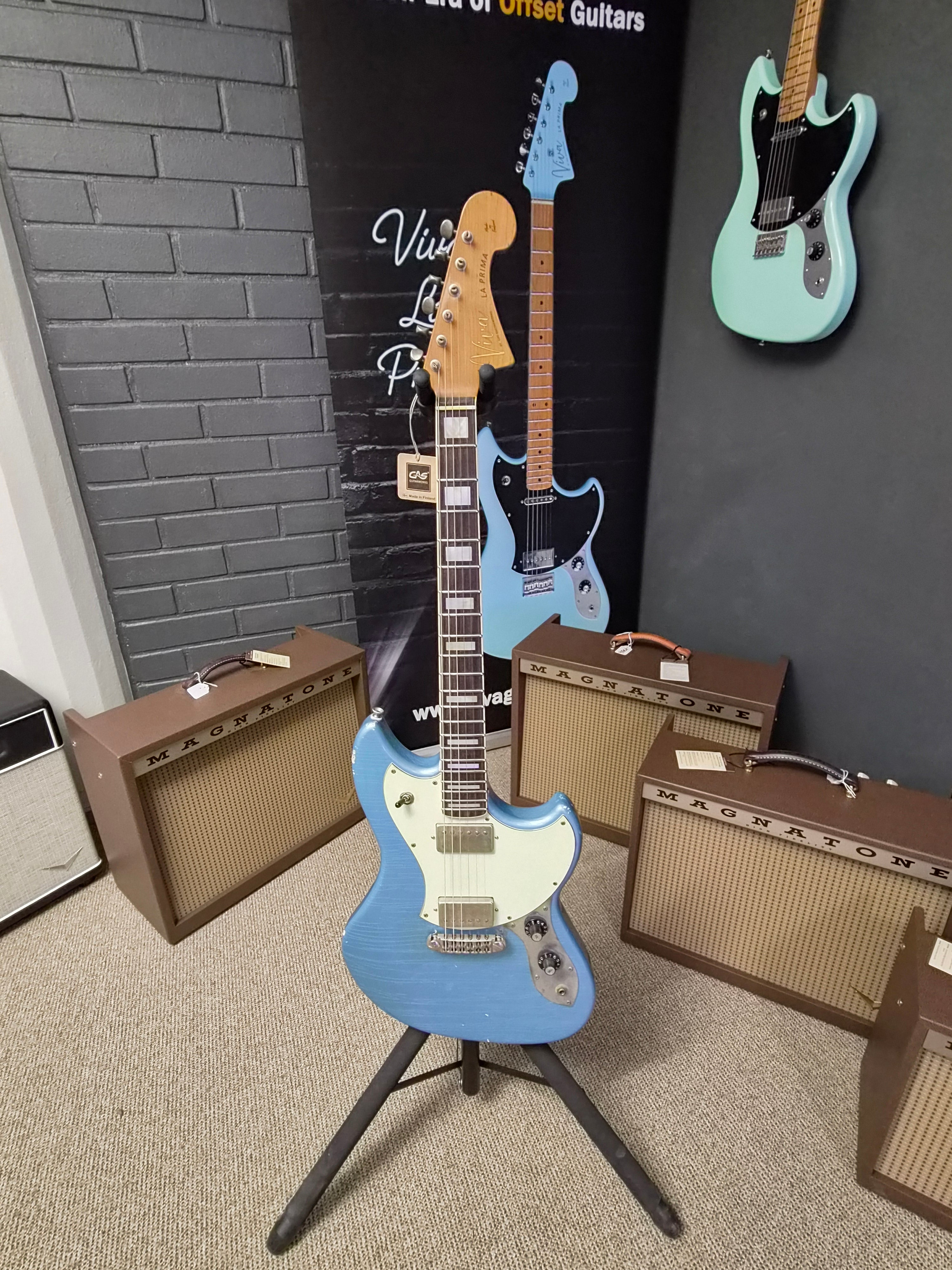 Viva La Prima #180 Ice Blue