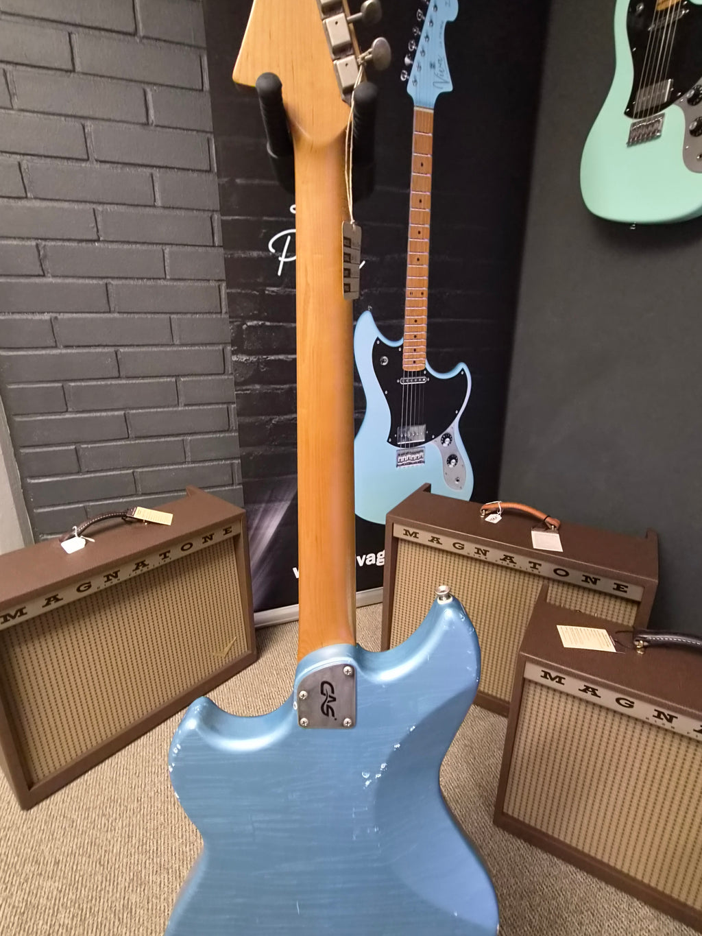 Viva La Prima #180 Ice Blue