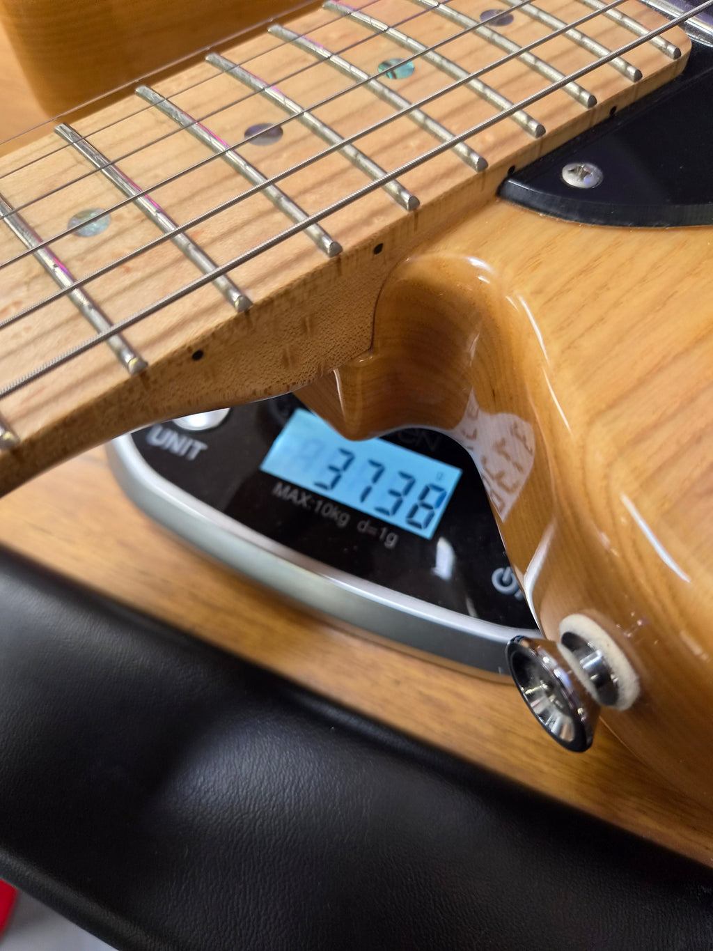 Fender Special Edition Lite Ash Telecaster