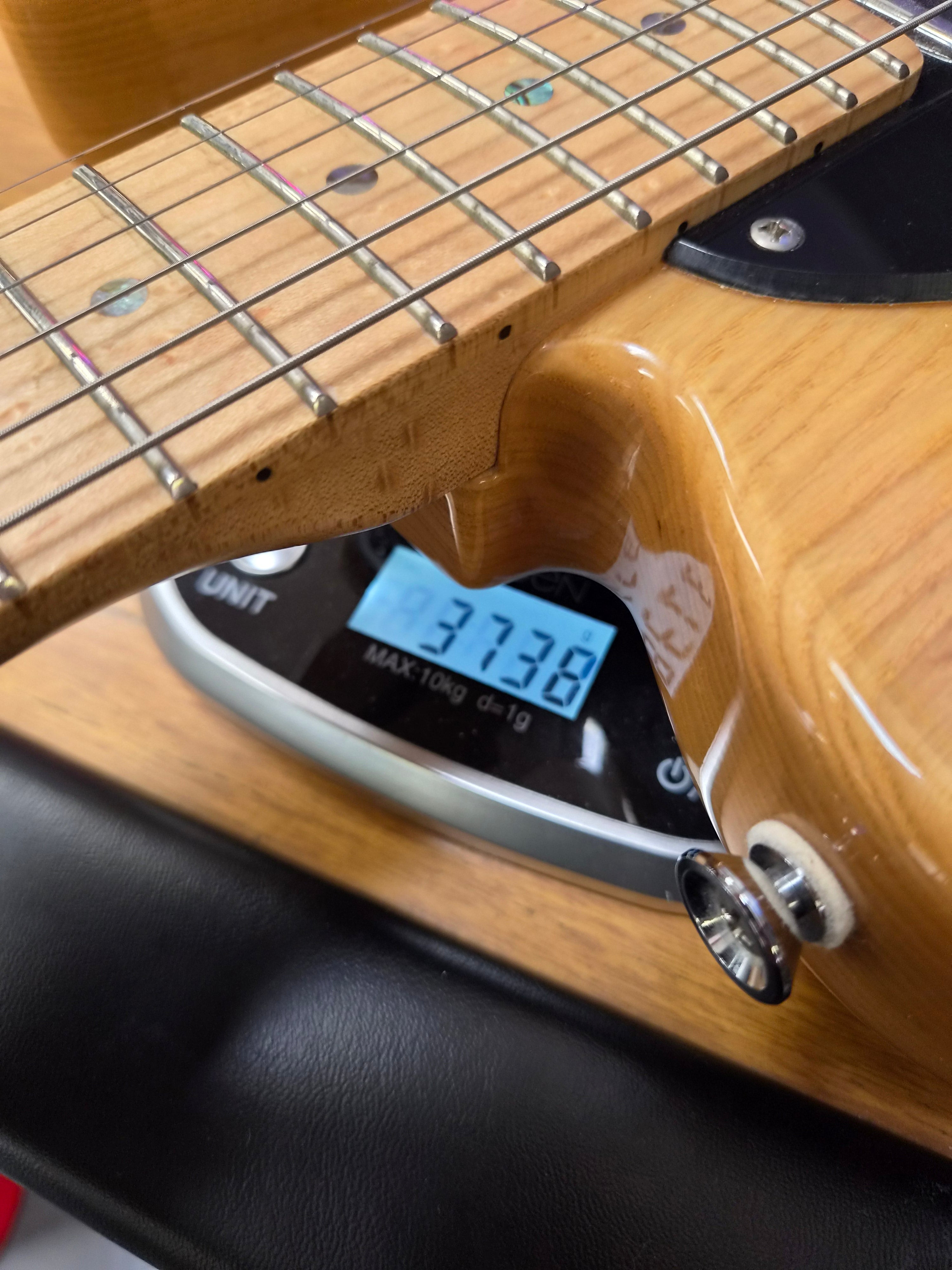 Fender Special Edition Lite Ash Telecaster