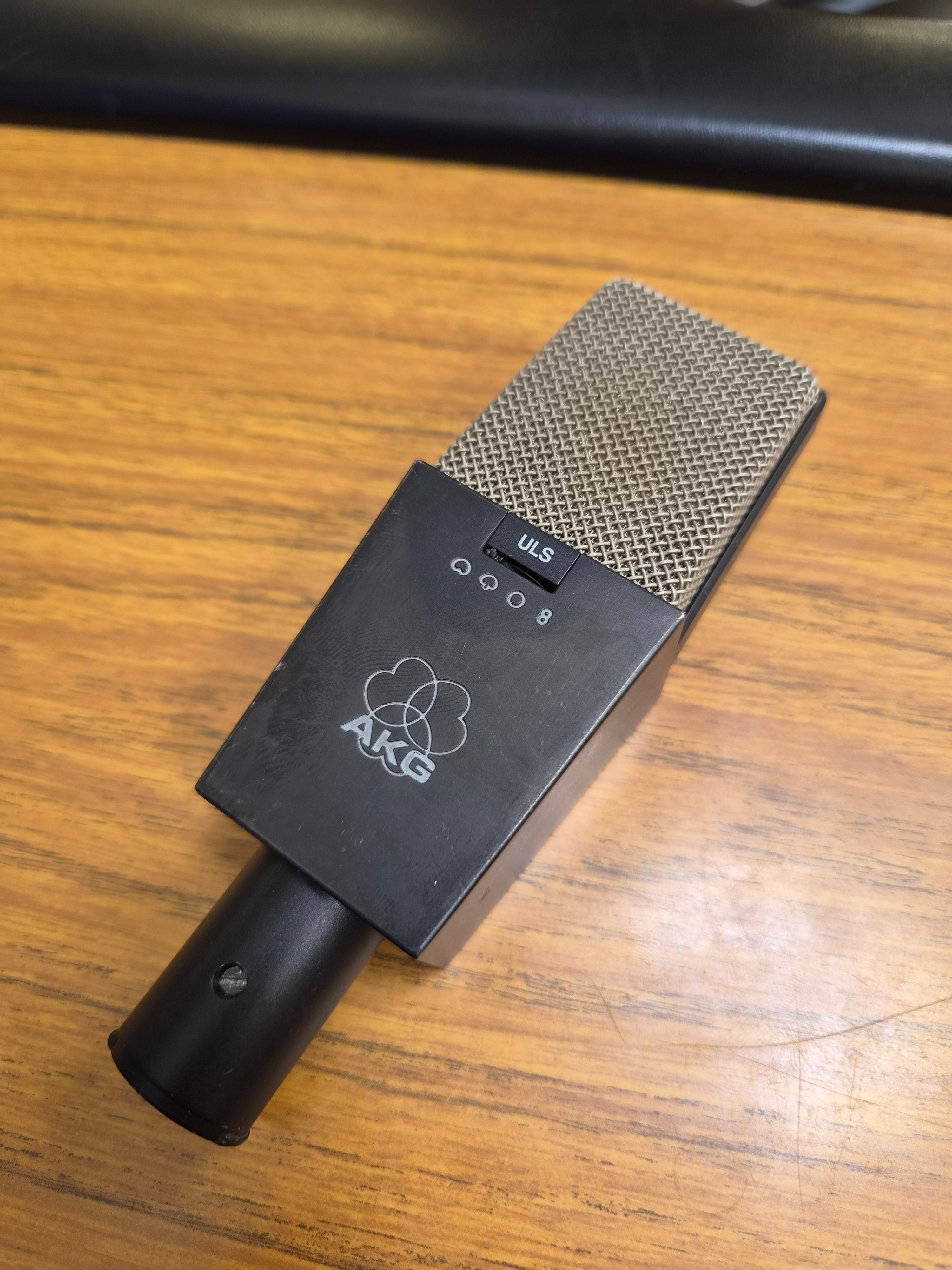 AKG C414 B ULS 1990s