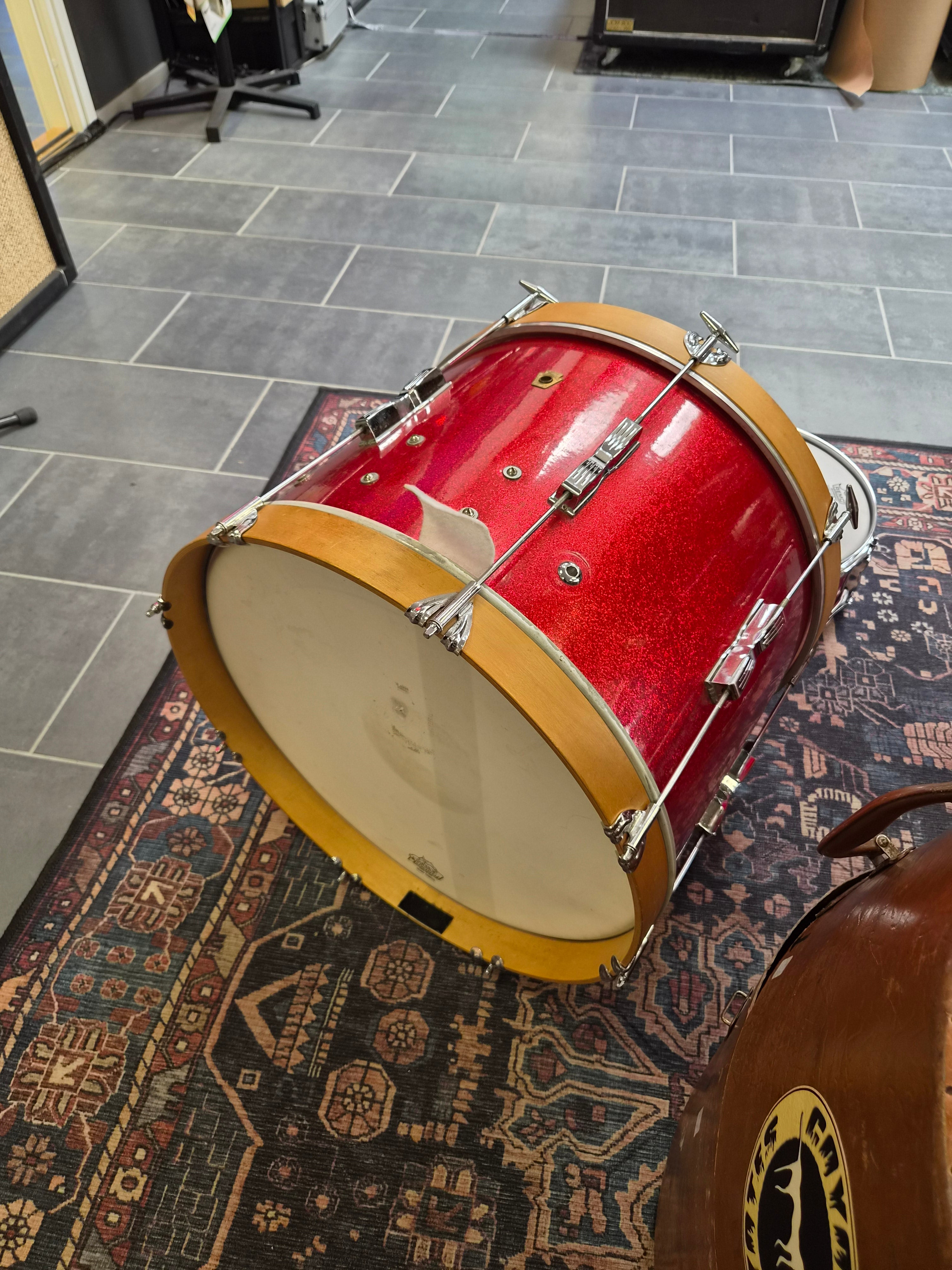 Ludwig Downbeat/Club Date 1960s 20x14", 12x8", 14x14" w/ Pioneer Snare 14x5" 1970s