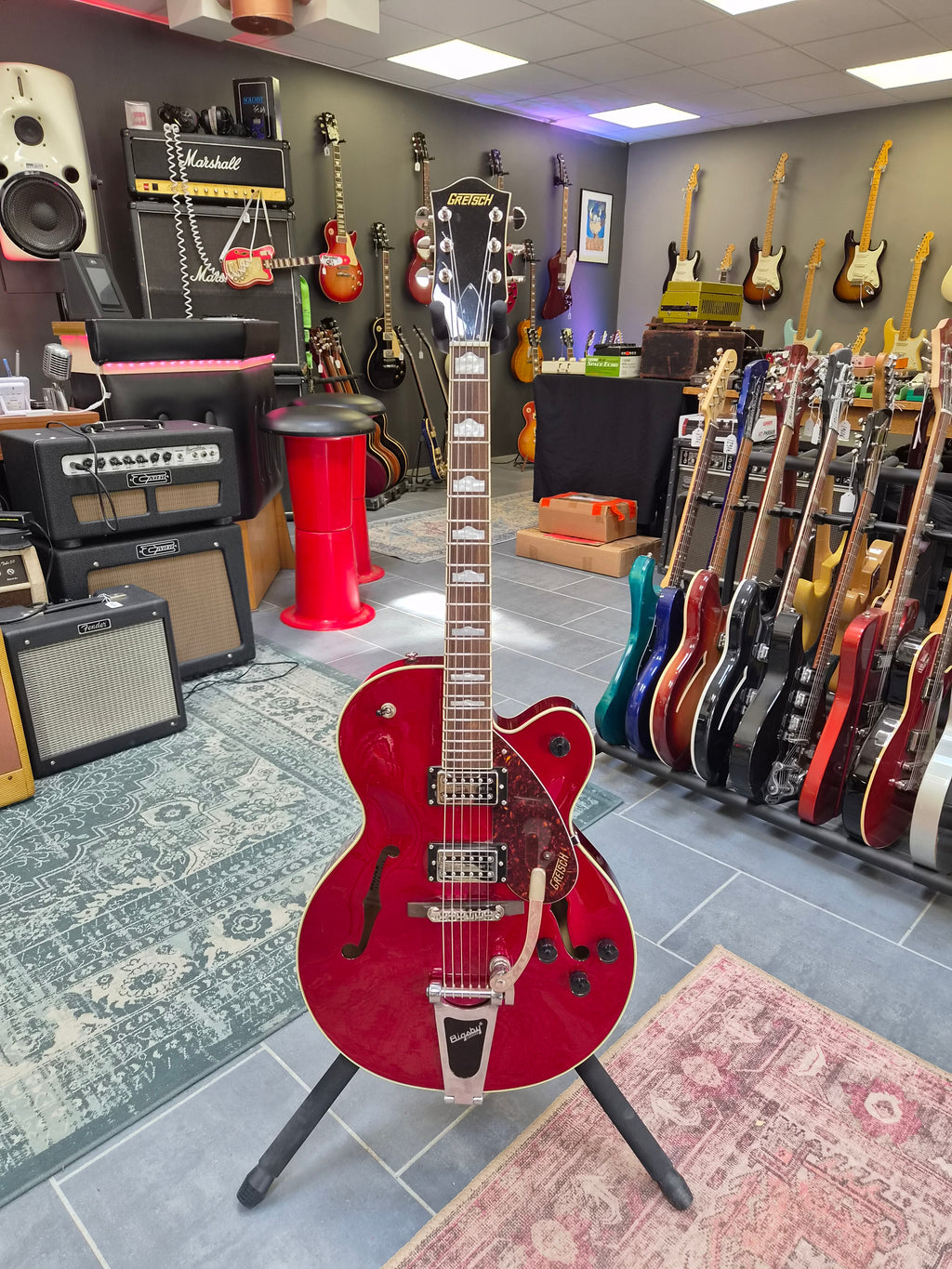 Gretsch G2420T Streamliner Candy Apple Red