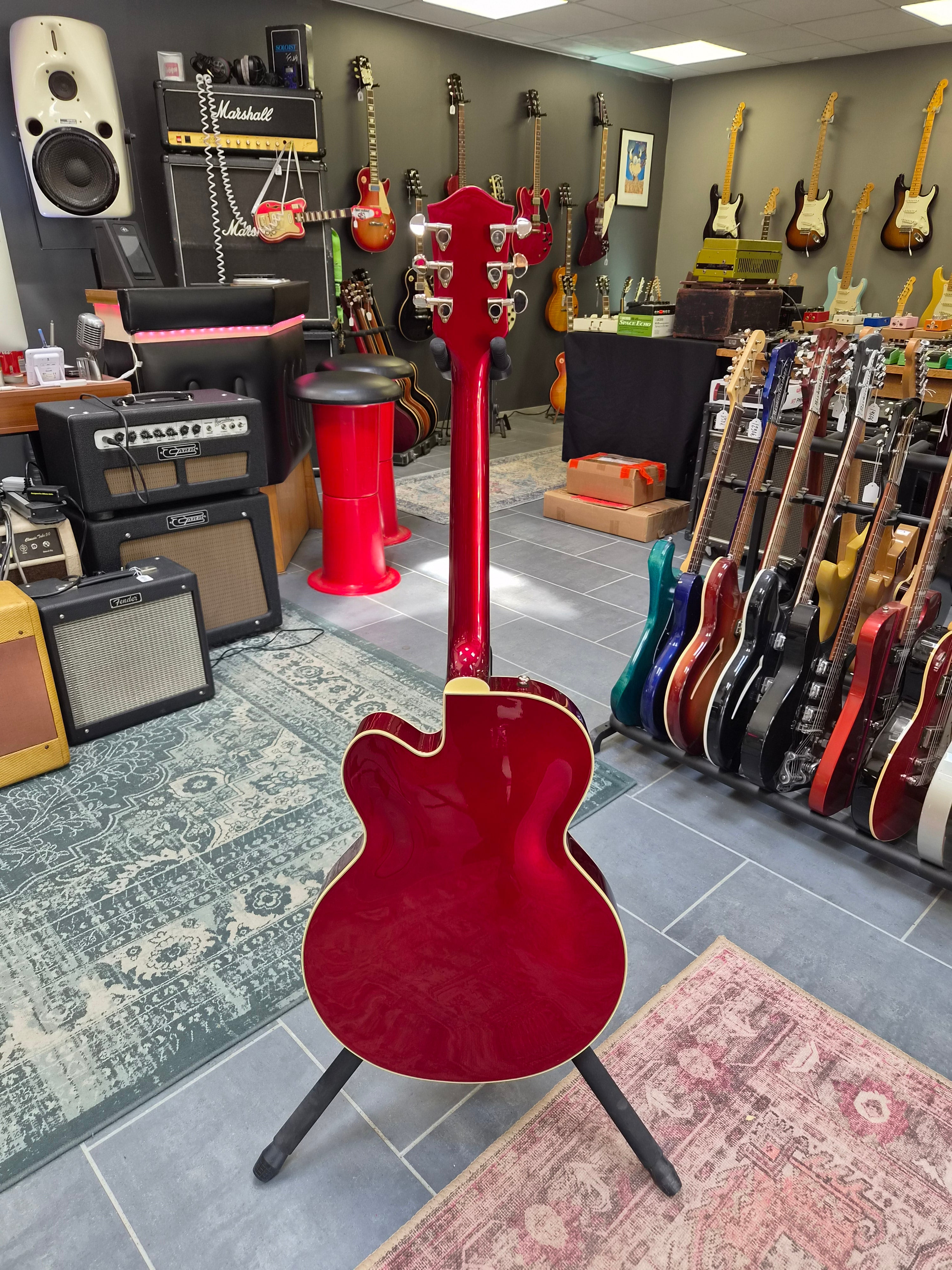 Gretsch G2420T Streamliner Candy Apple Red