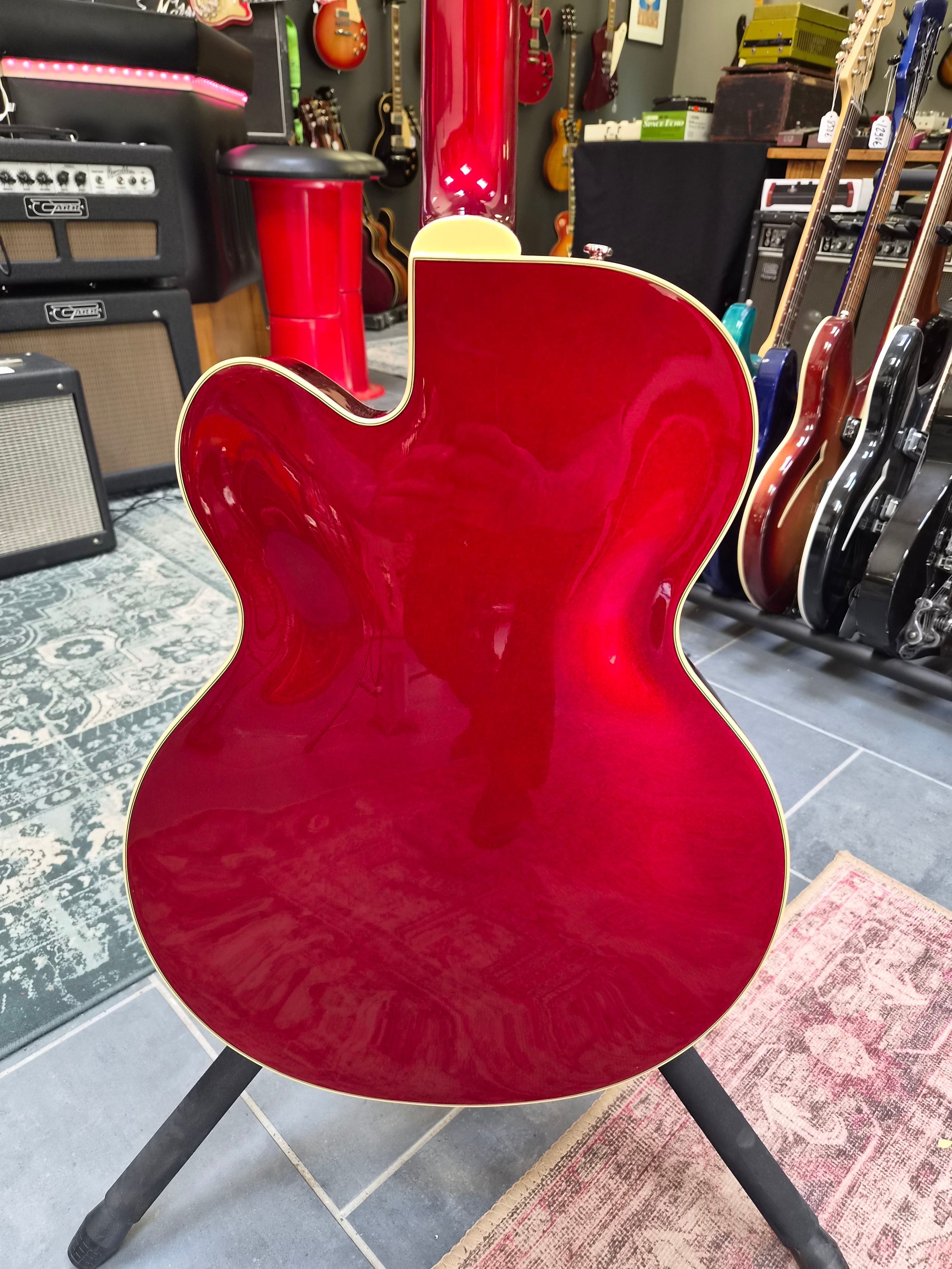 Gretsch G2420T Streamliner Candy Apple Red