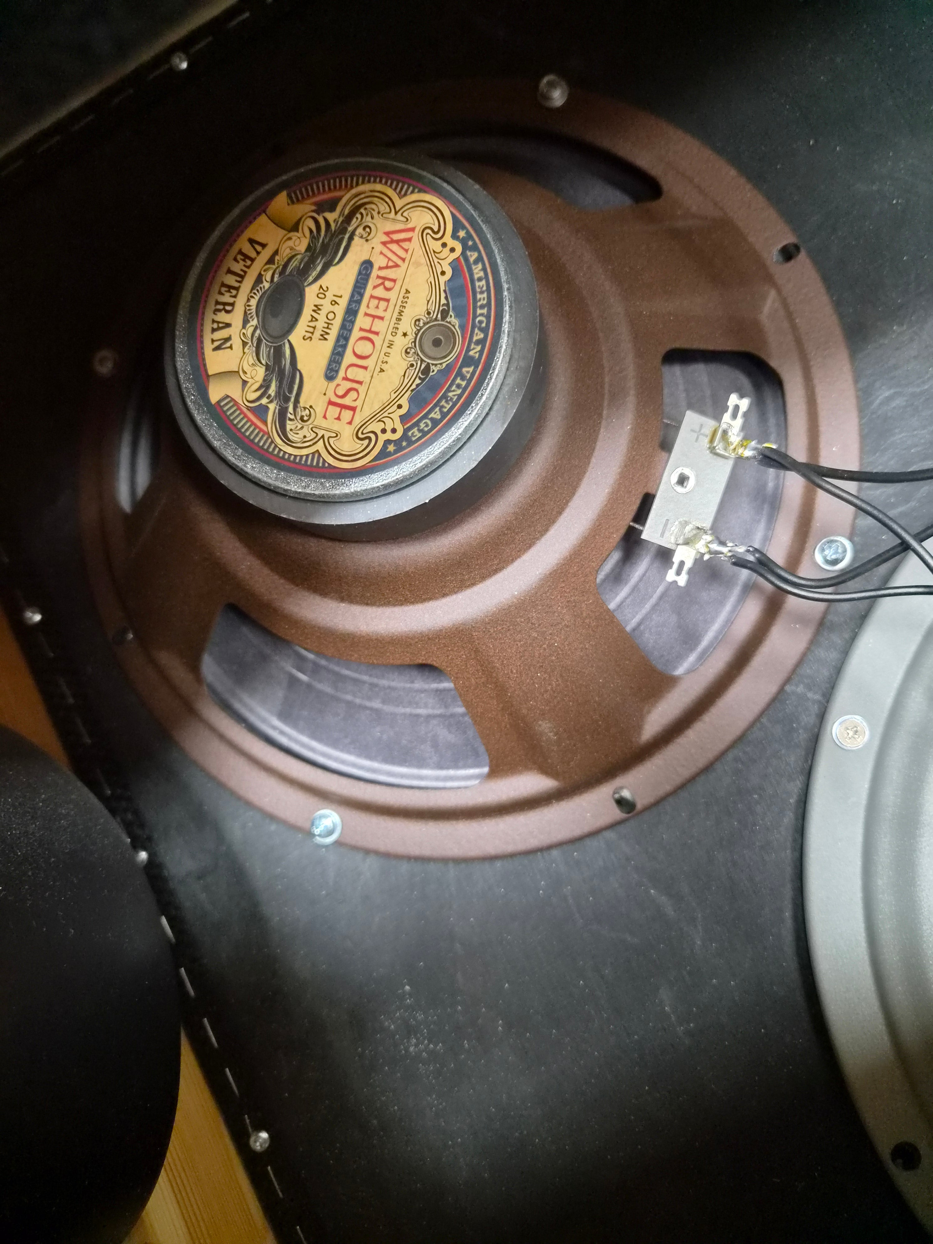 Bluetone 10" & 12" Cabinet 8 Ohm