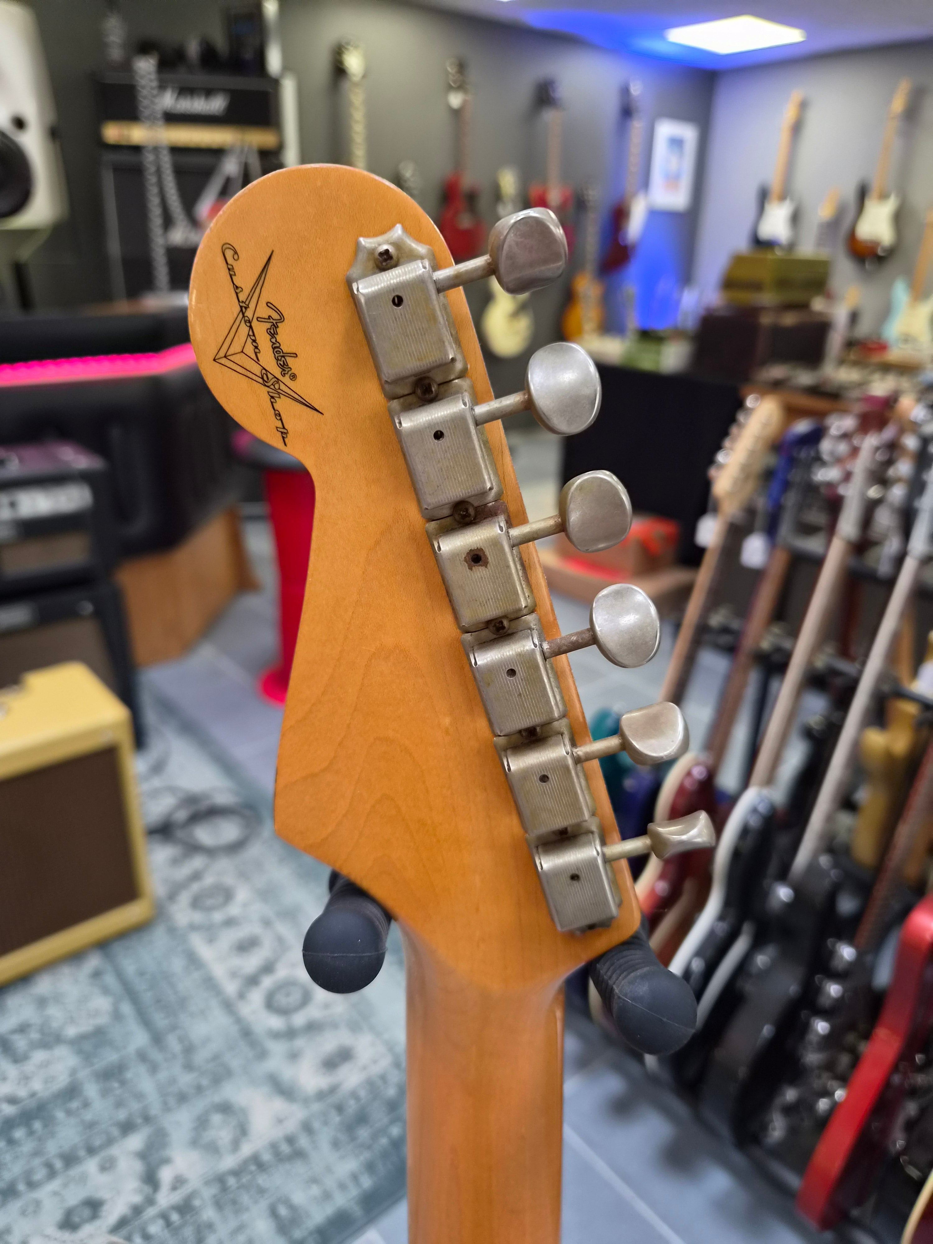 Fender Custom Shop Stratocaster 60s Relic Gold Sparkle