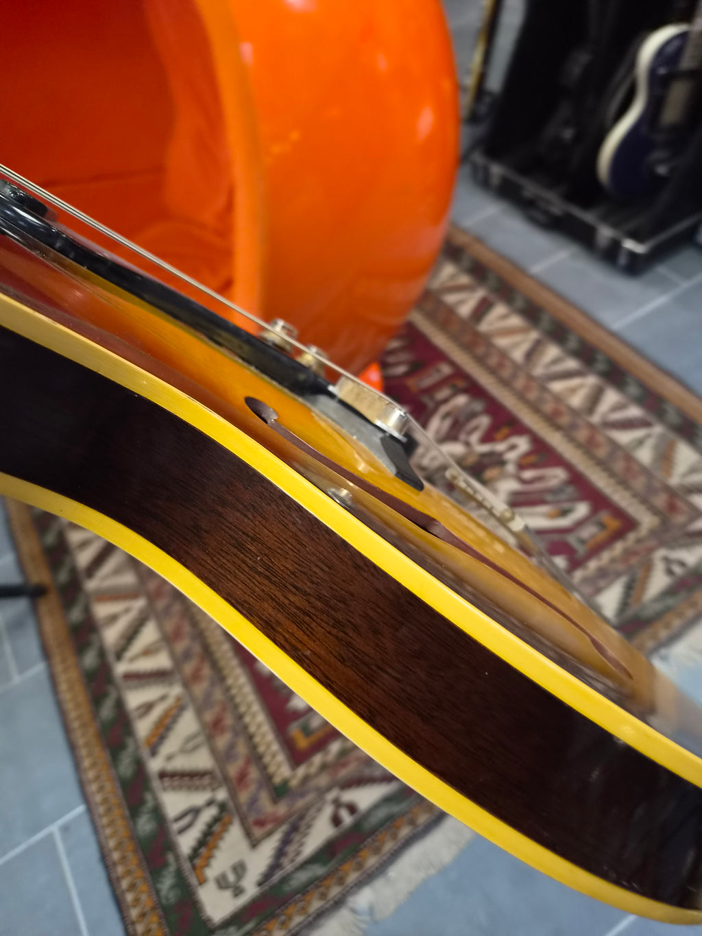 Gibson ES-120T 1964 153198