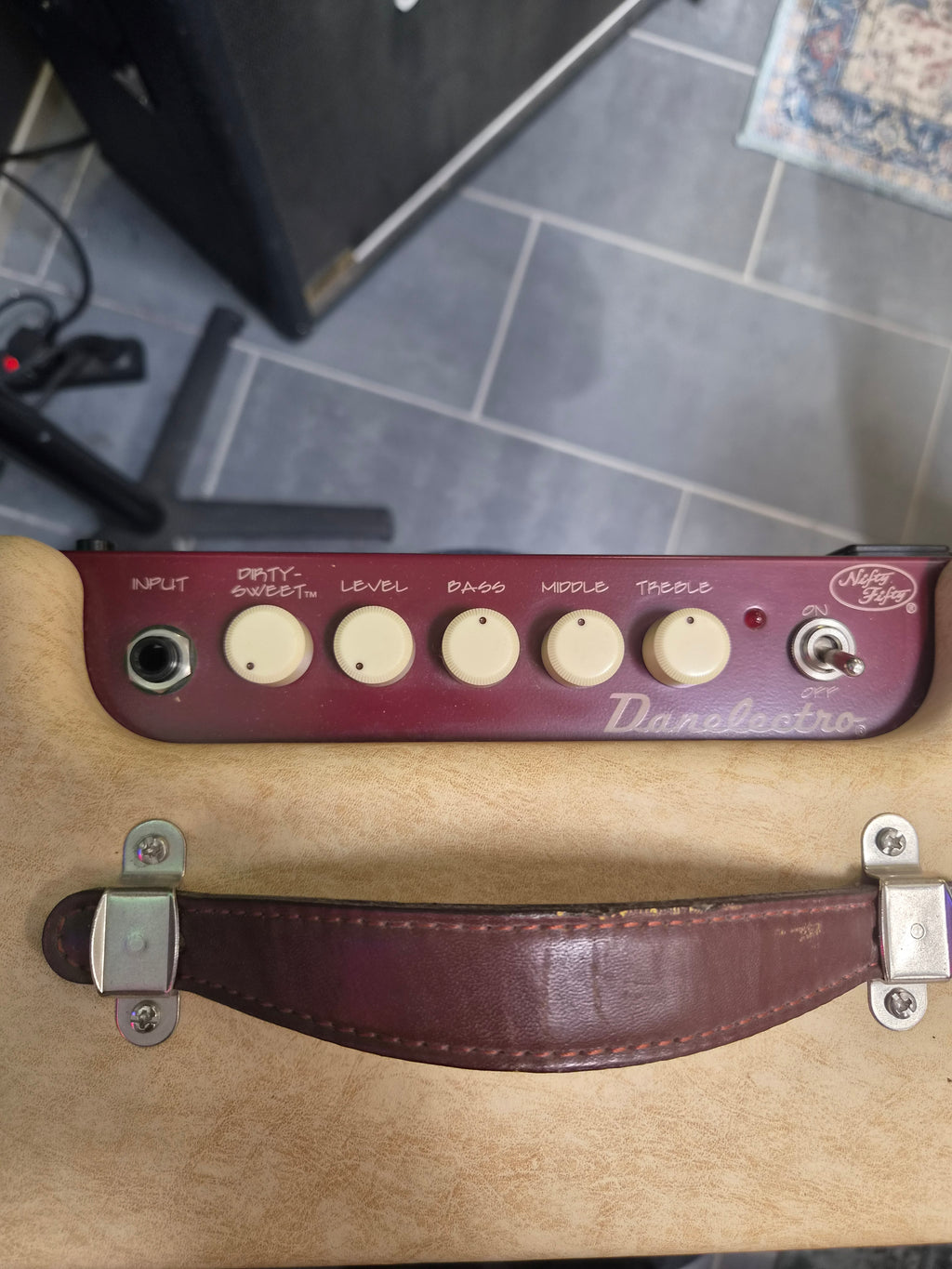 Danelectro N50 Nifty Fifty 15W Solid State Combo