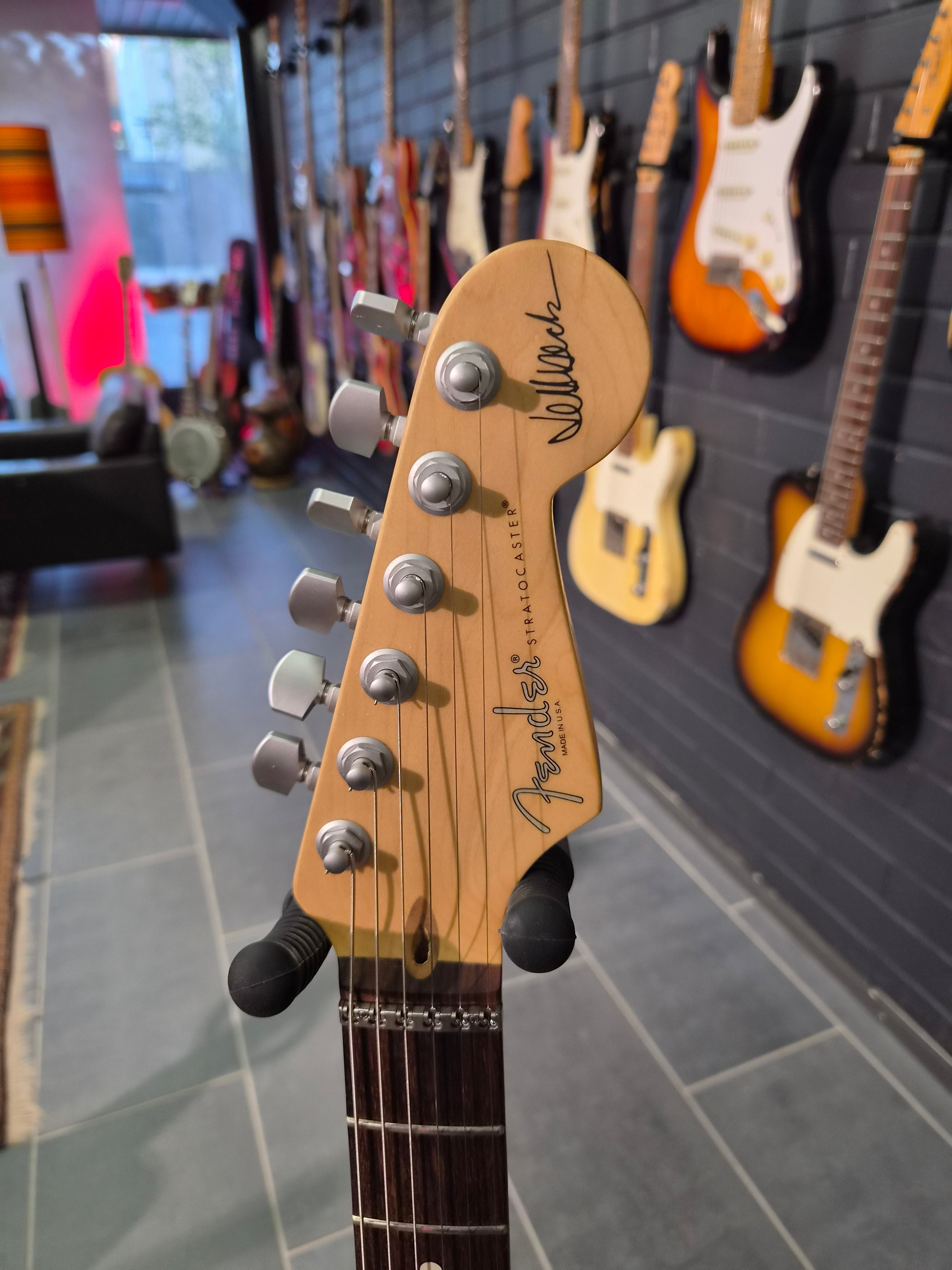 Fender Jeff Beck Signature Stratocaster 2023 Olympic White