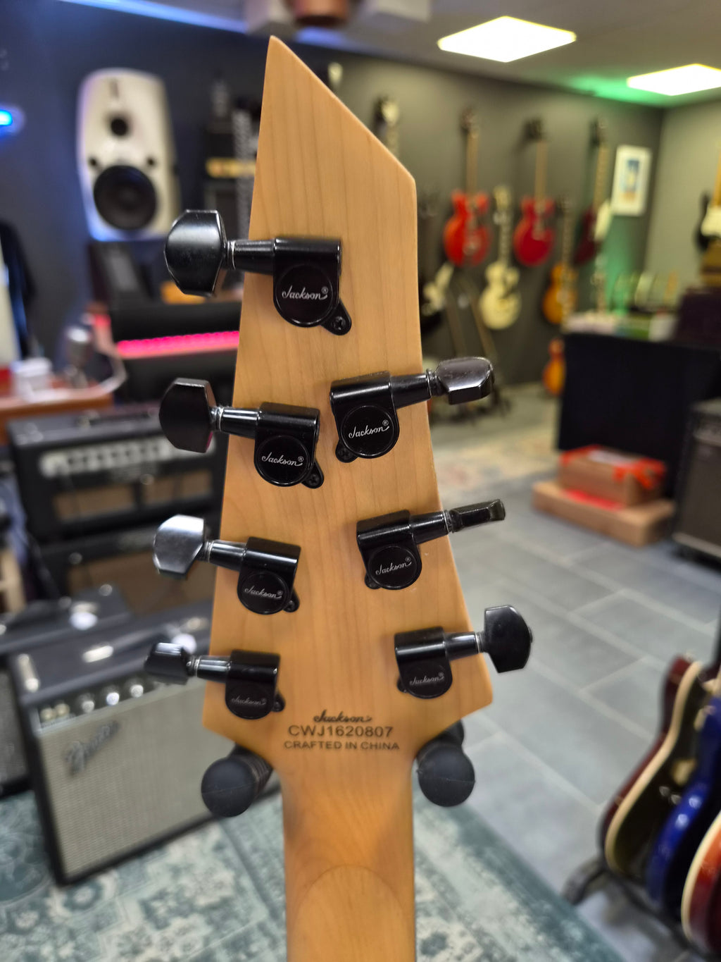 Jackson JS22-7 Dinky AH SB