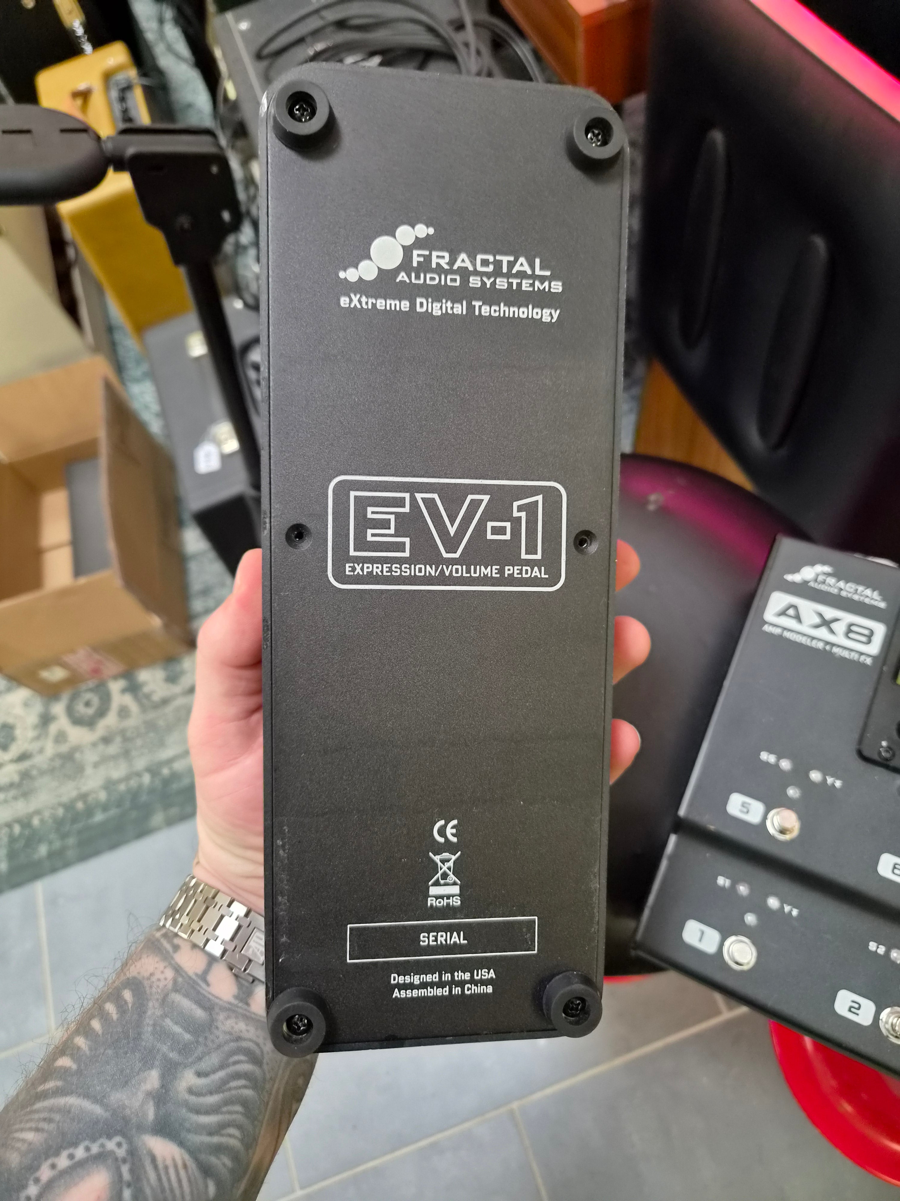 Fractal Audio AX8 ＋ EV-1 エクスプレッションペダルセット Fractal Audio Systems AX8 2016 w/ Fractal EV-1 Expression Pedal