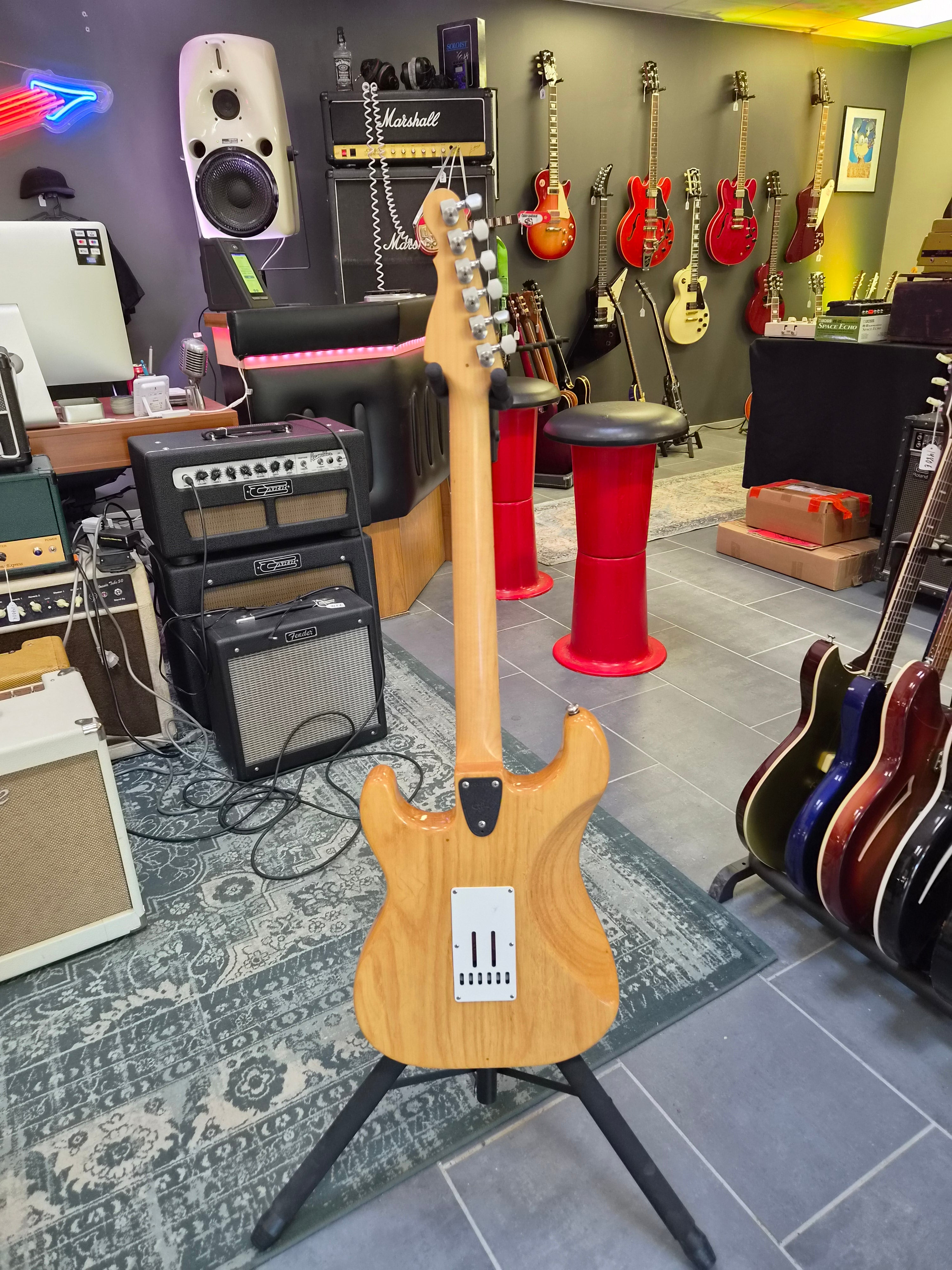 G&L USA Legacy Special Natural 1995