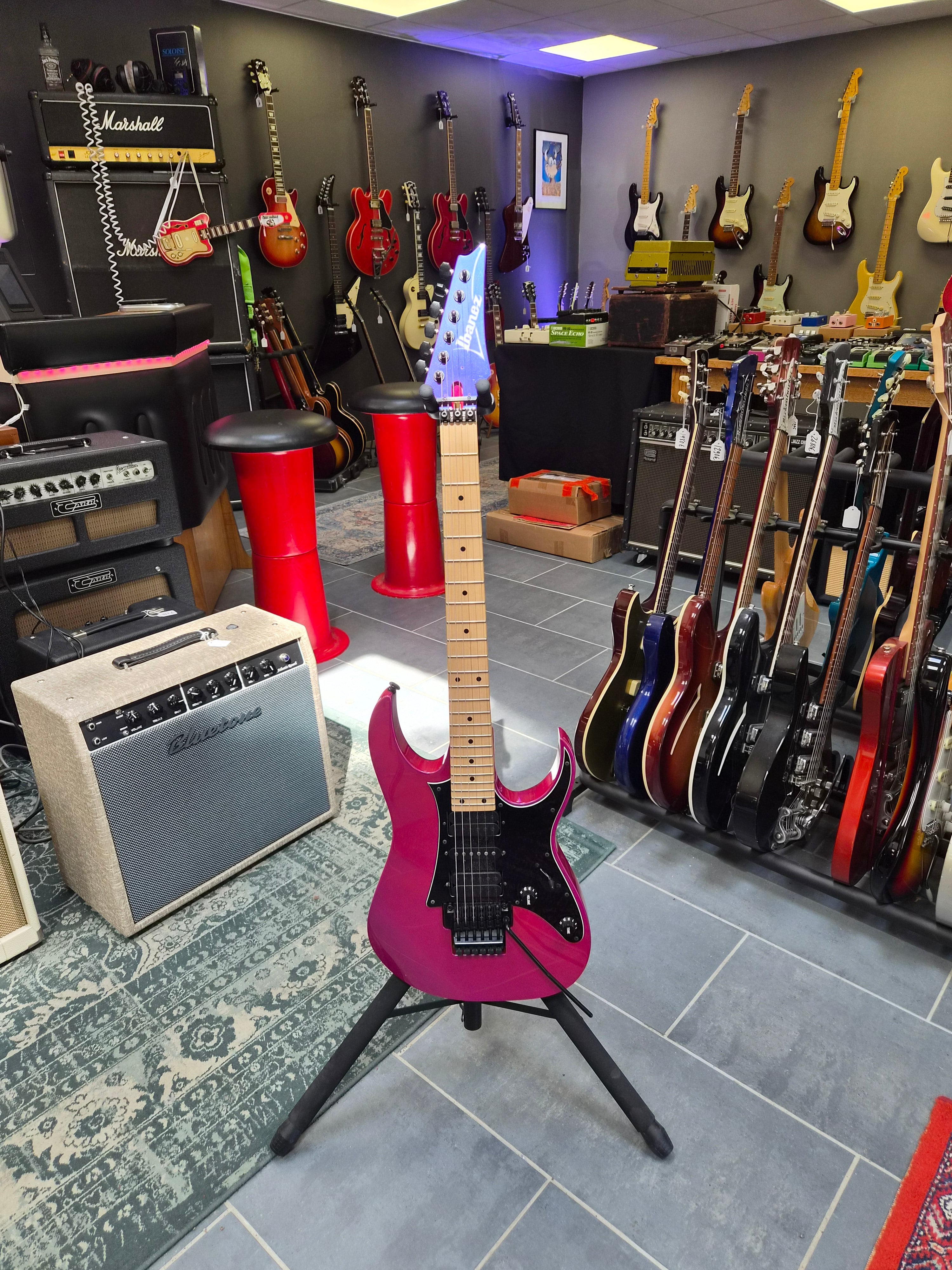 Ibanez RG550-PN Genesis Purple Neon
