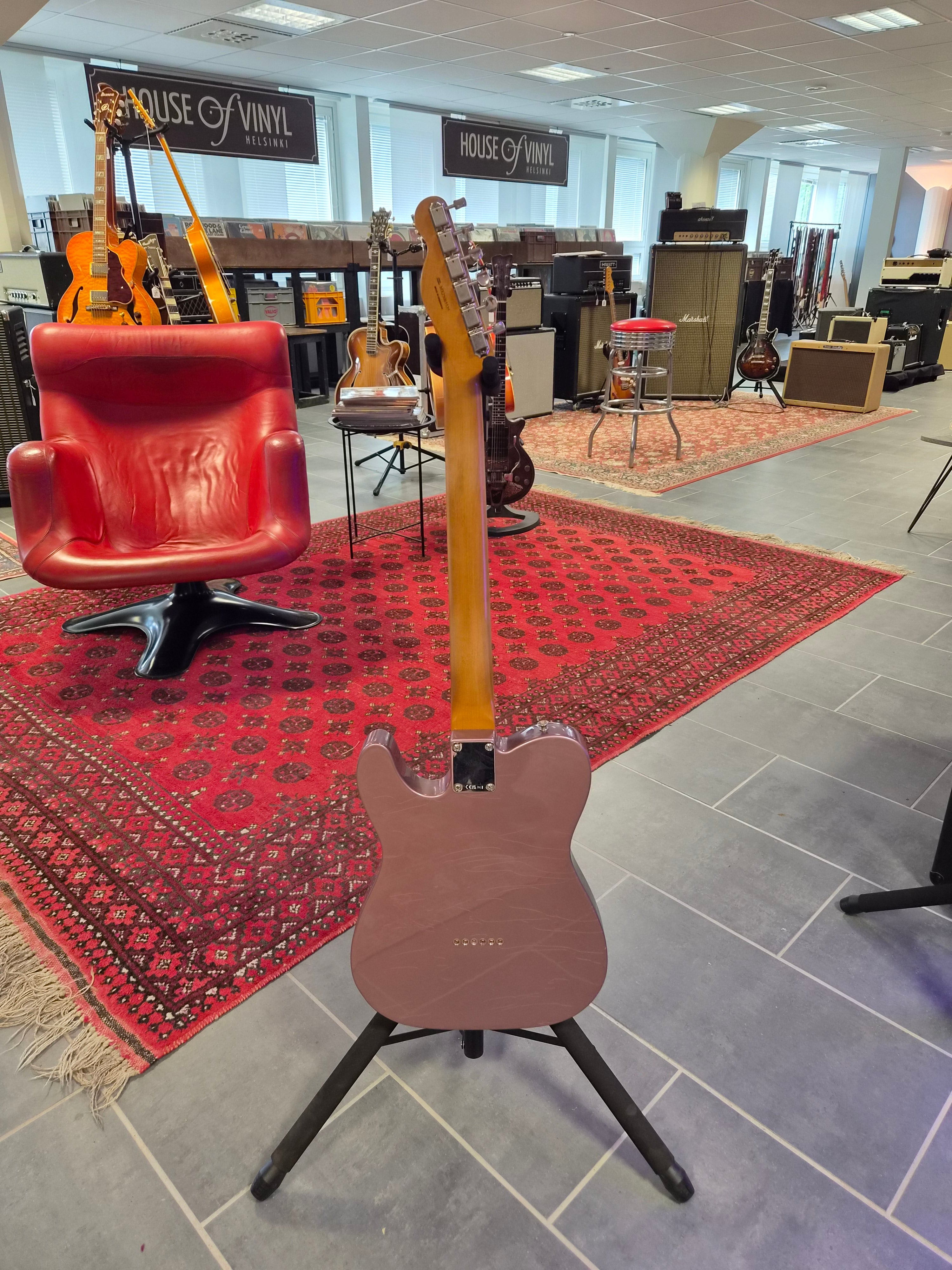 Fender Vintera II Road Worn '60s Telecaster Burgundy Mist Metallic 2025