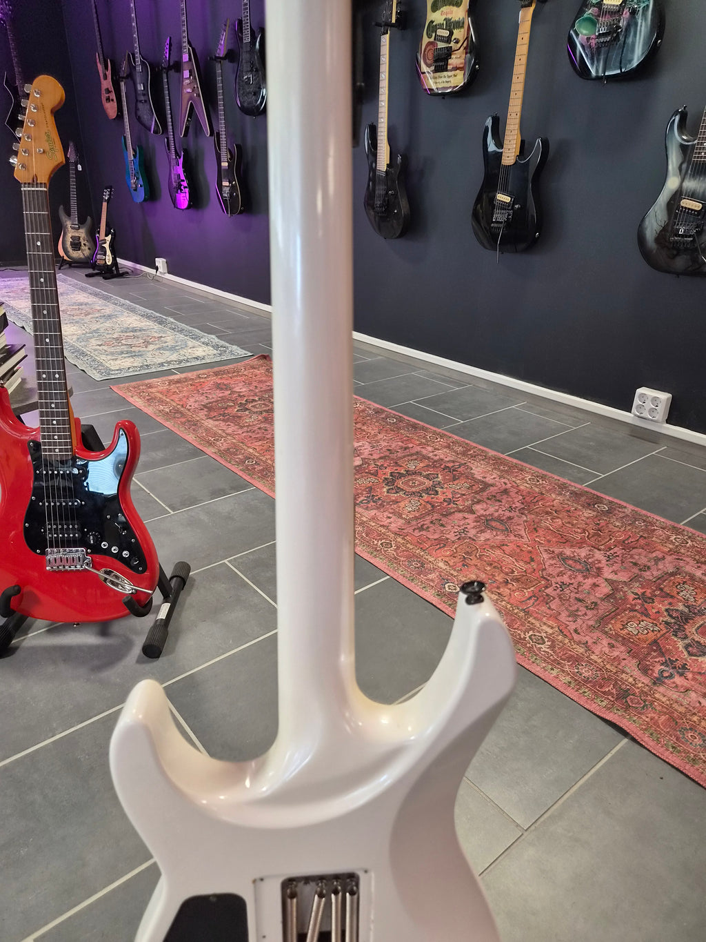 Jackson Professional Soloist Pearl White 1990