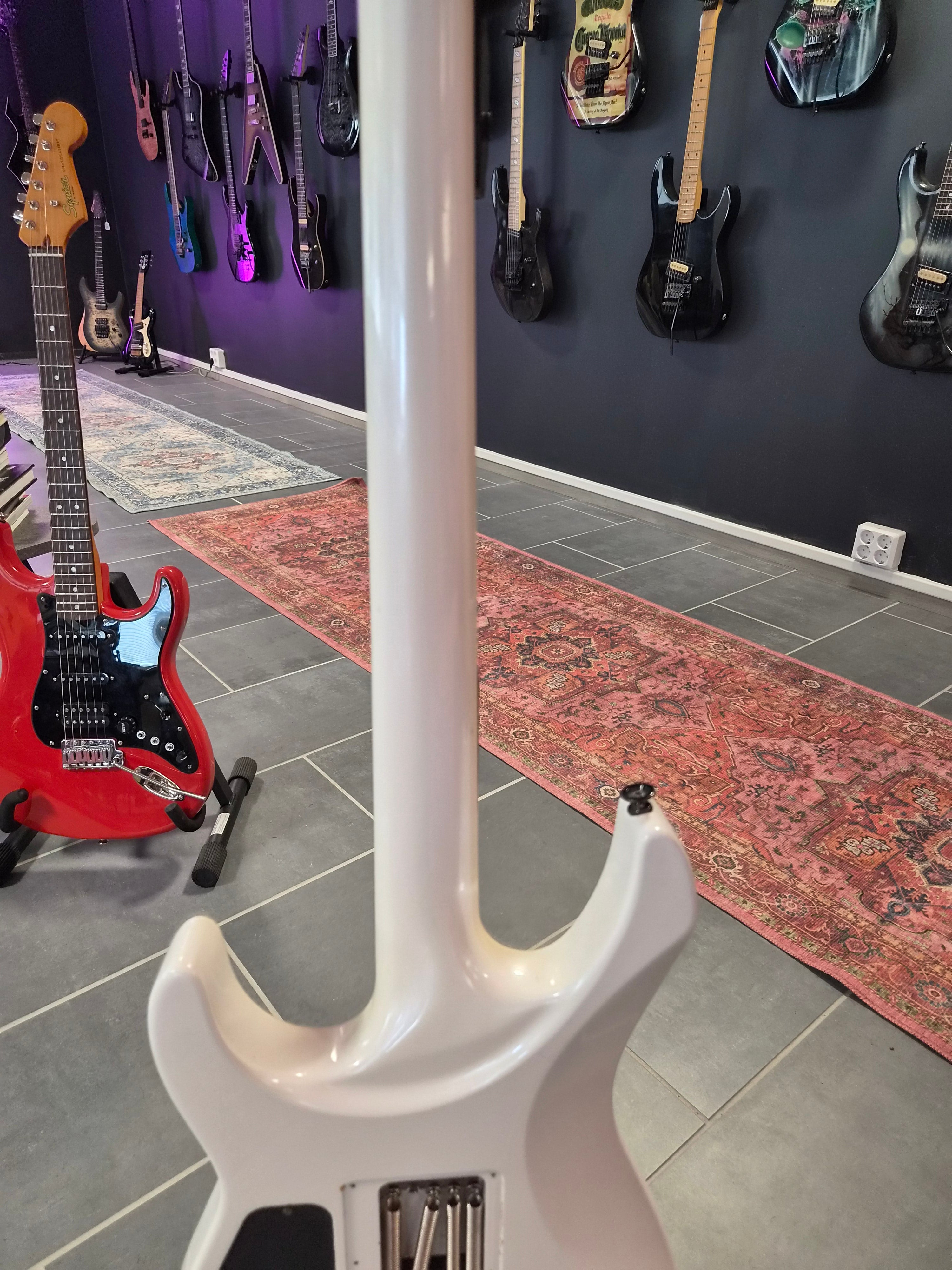 Jackson Professional Soloist Pearl White 1990
