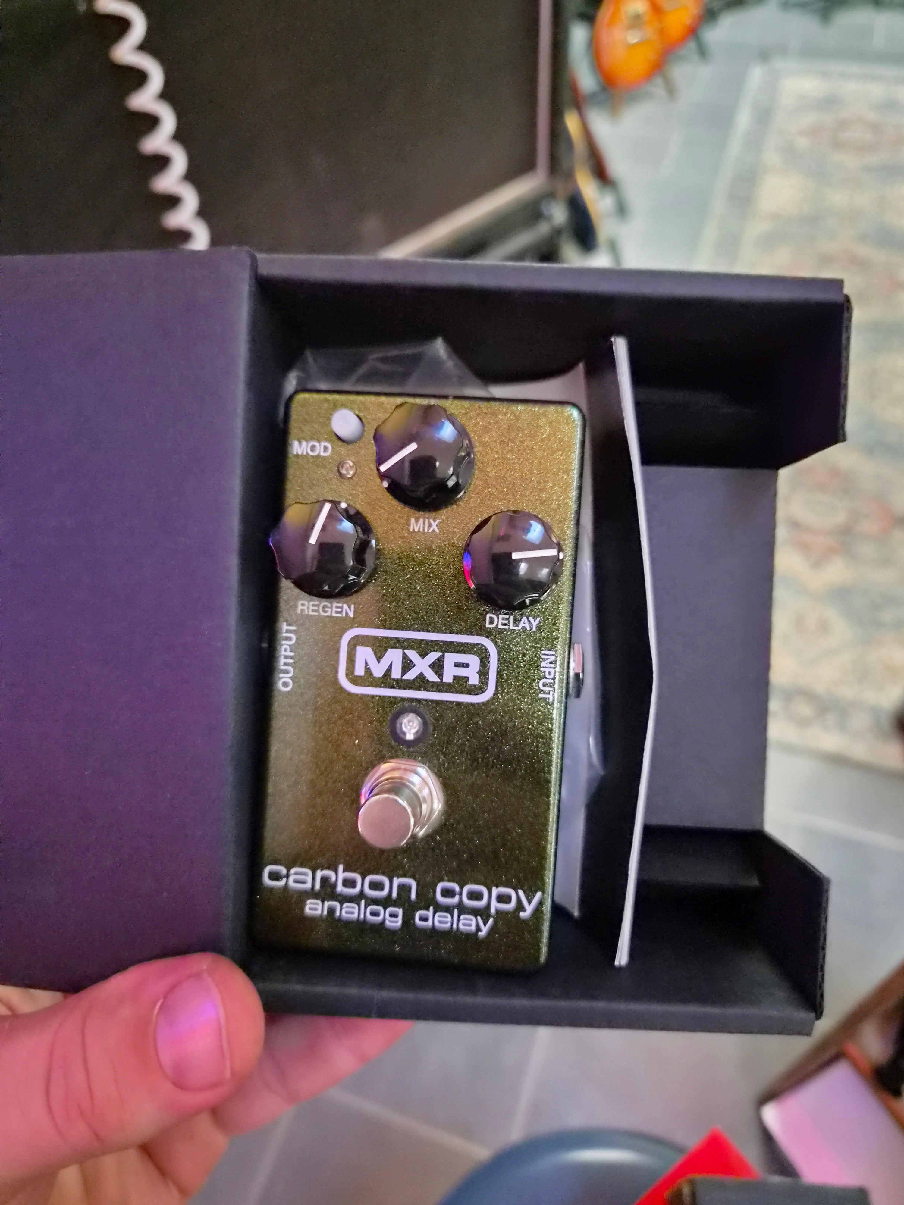 ⁠MXR Carbon Copy M169