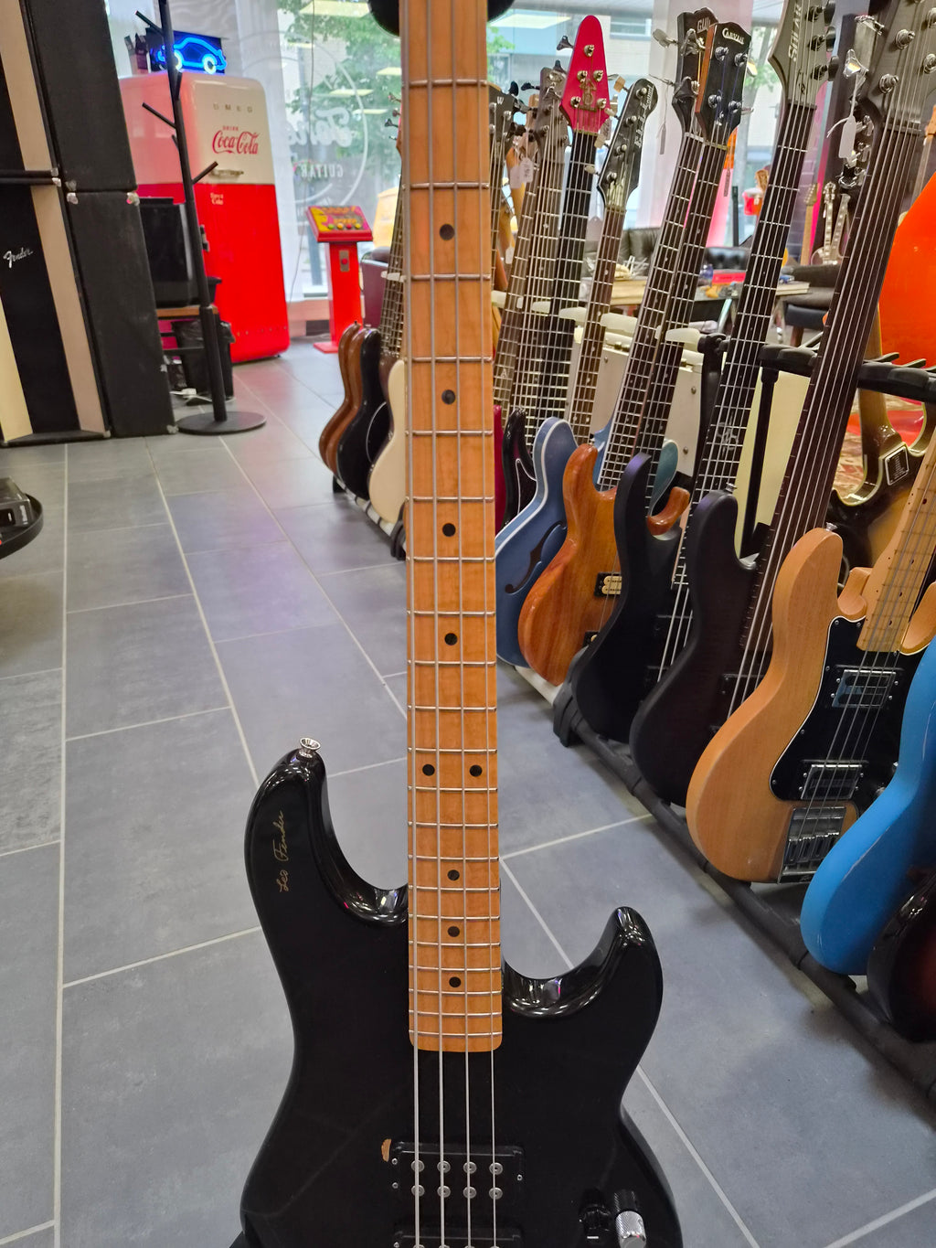 G&L L-2000 Bass Limited Edition Leo Fender Signature 1989