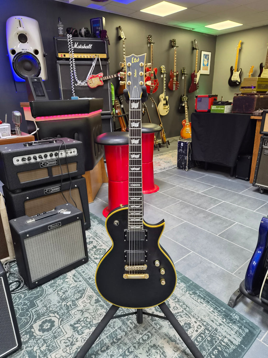 ESP LTD Deluxe Eclipse EC-1000 Vintage Black