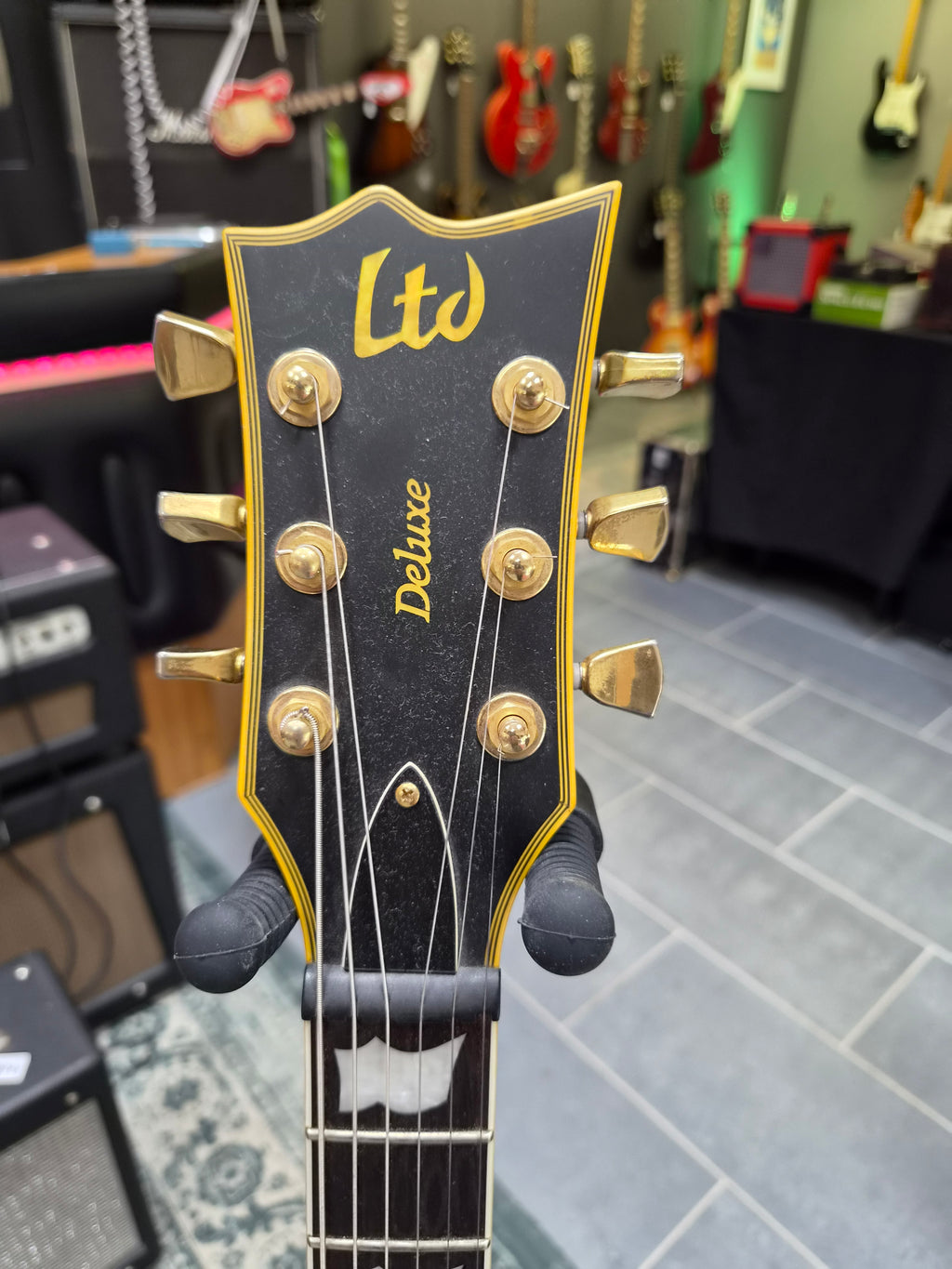 ESP LTD Deluxe Eclipse EC-1000 Vintage Black