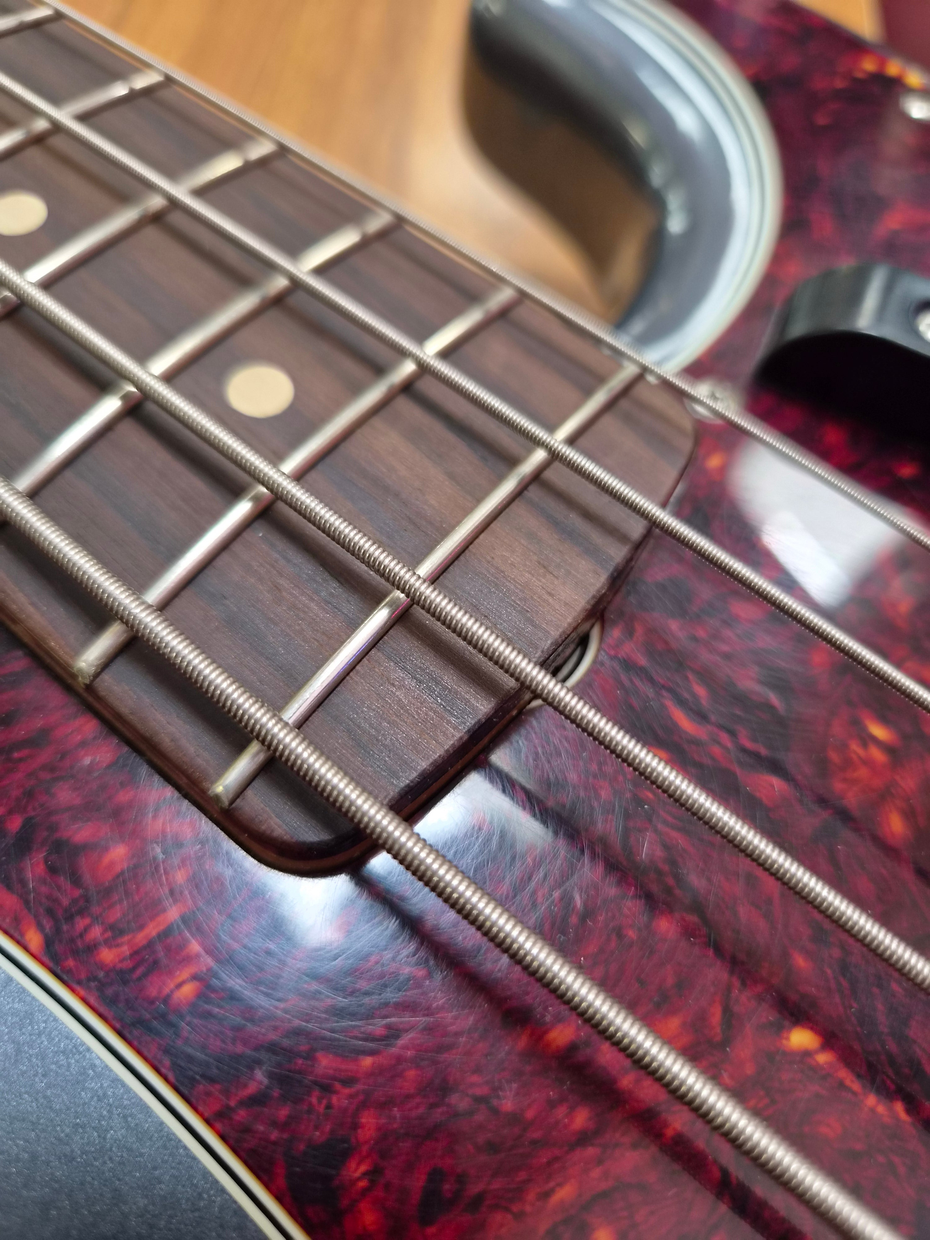 Fender Vintera II Road Worn '60s Precision Bass