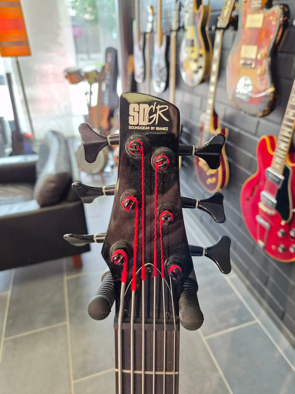 Ibanez SDGR Soundgear SR-406