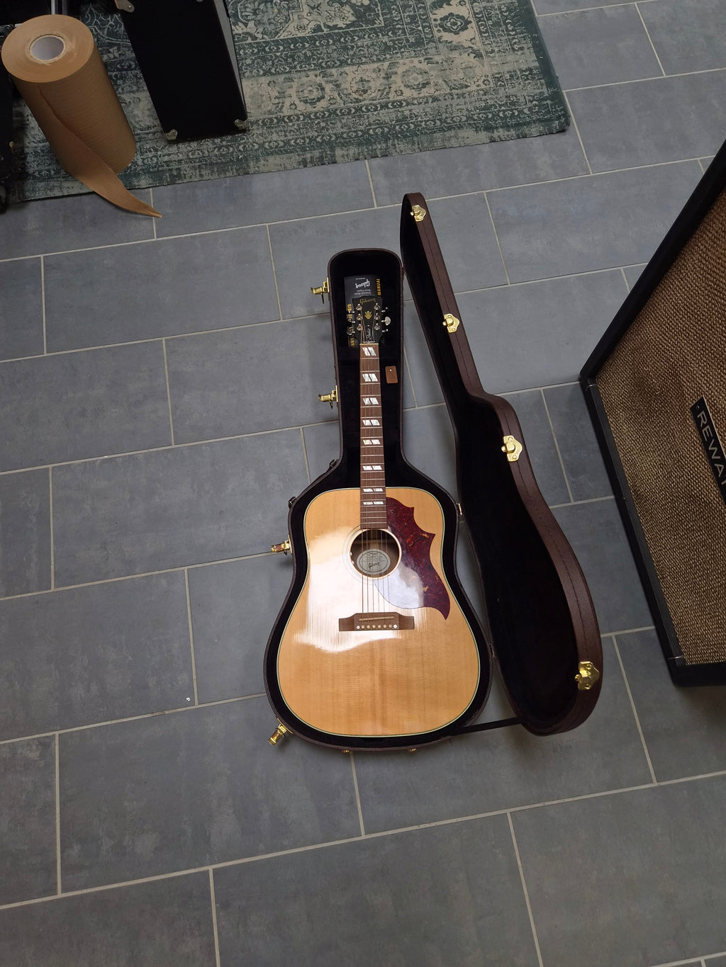 Gibson Montana Hummingbird Studio Natural 2019