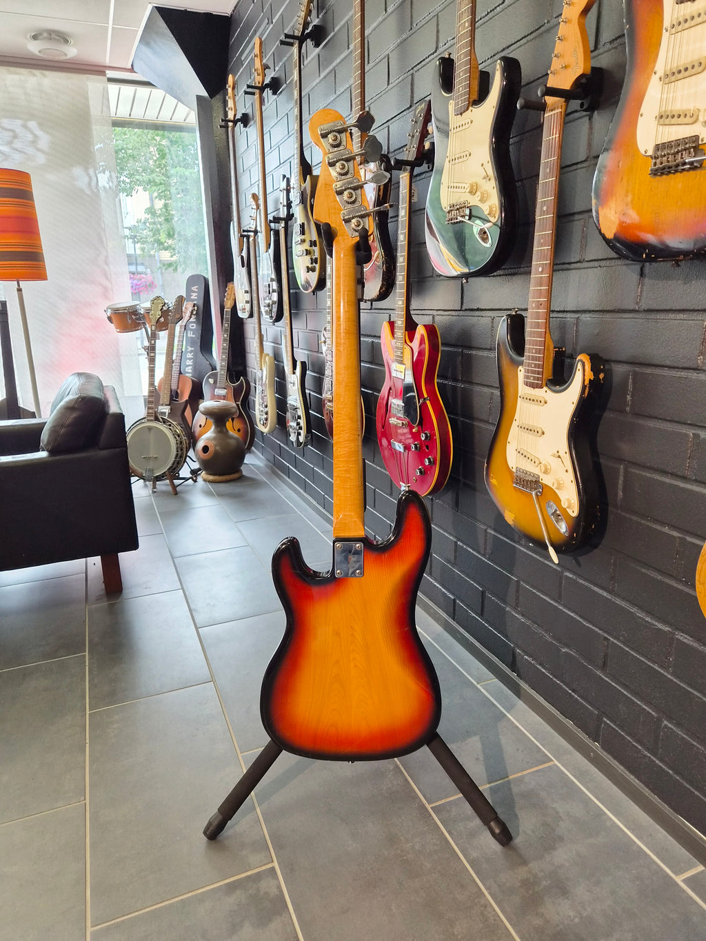 Yamaha Pulser Bass 400