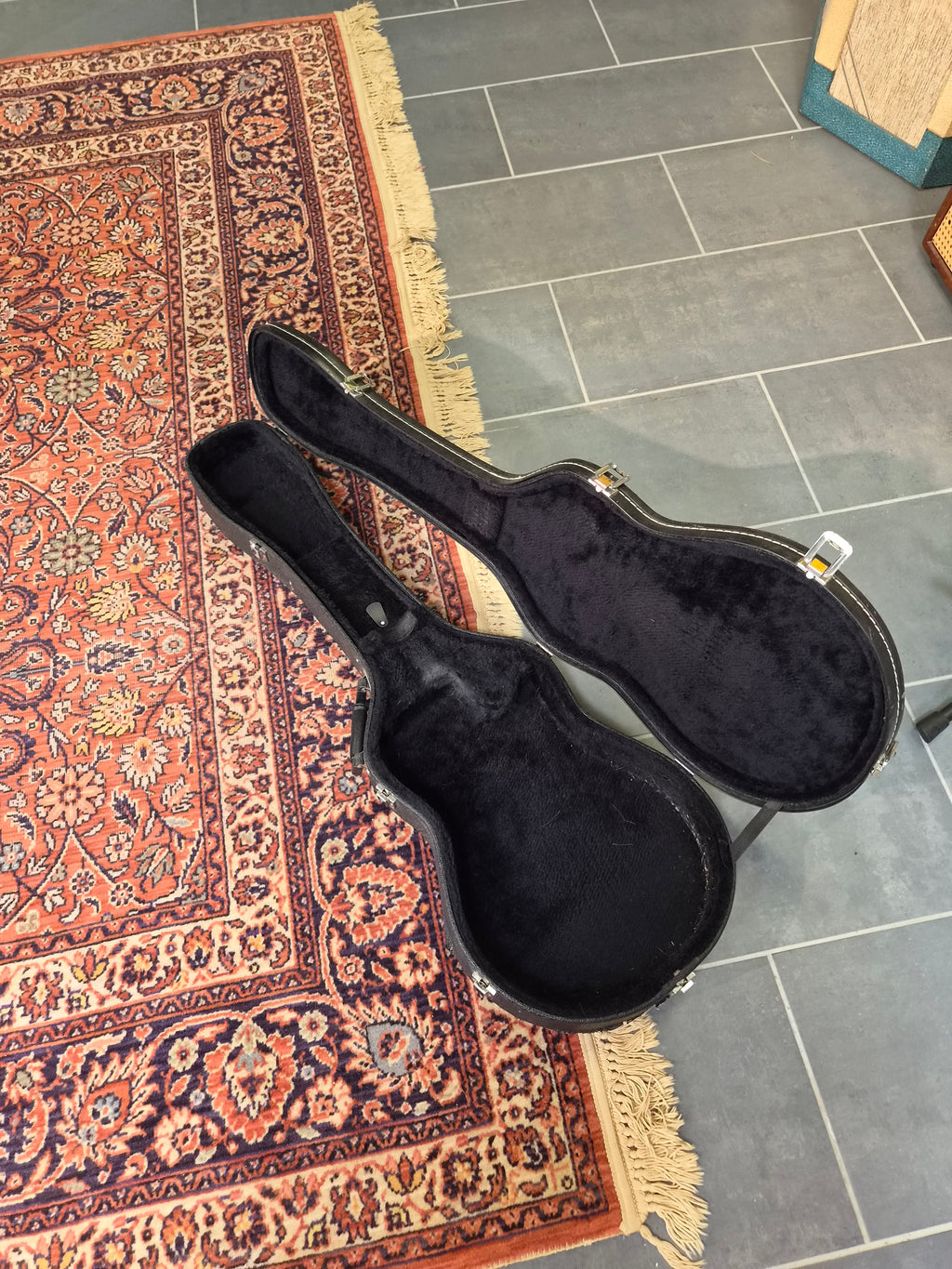Gibson Les Paul Studio 2008 Wine Red