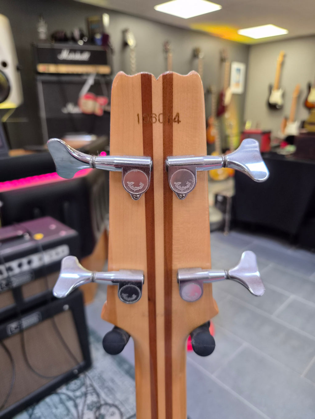 Aria Pro II SB-900 1981 Padauk Red
