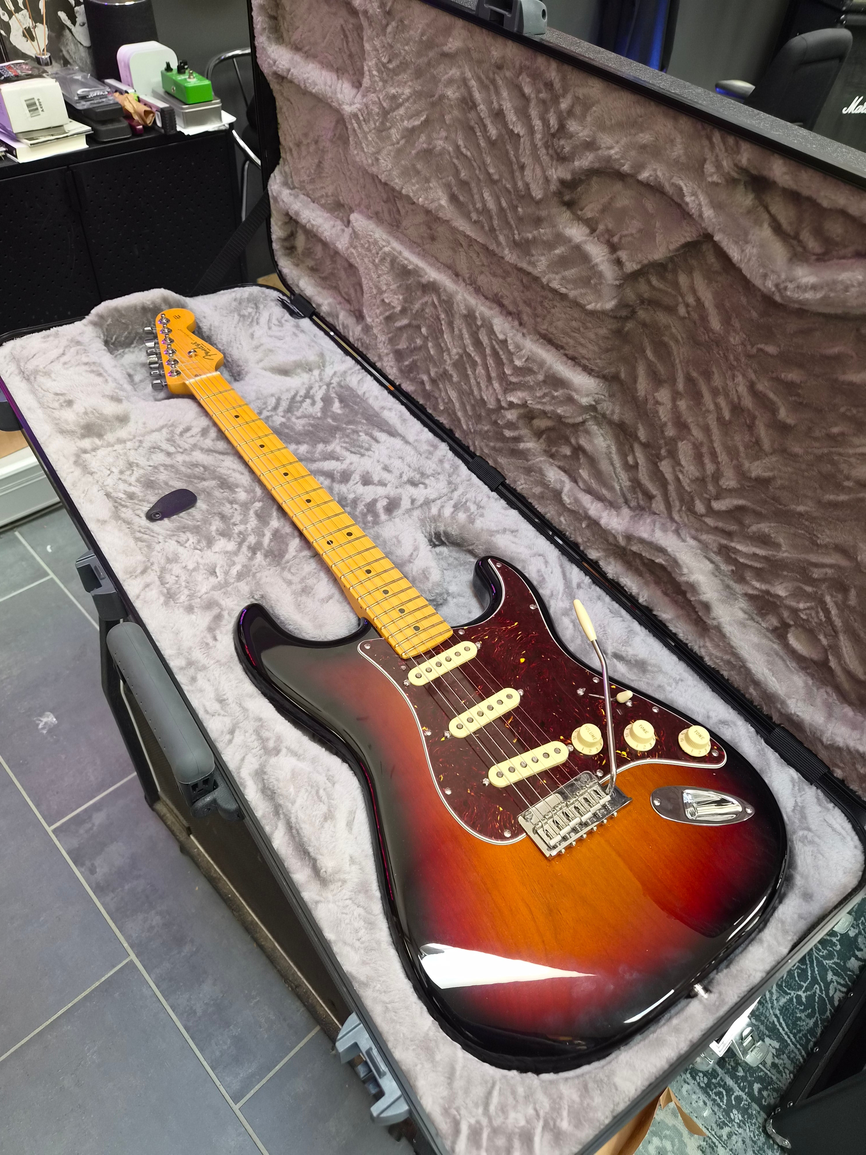 Fender American Pro II Stratocaster 2024