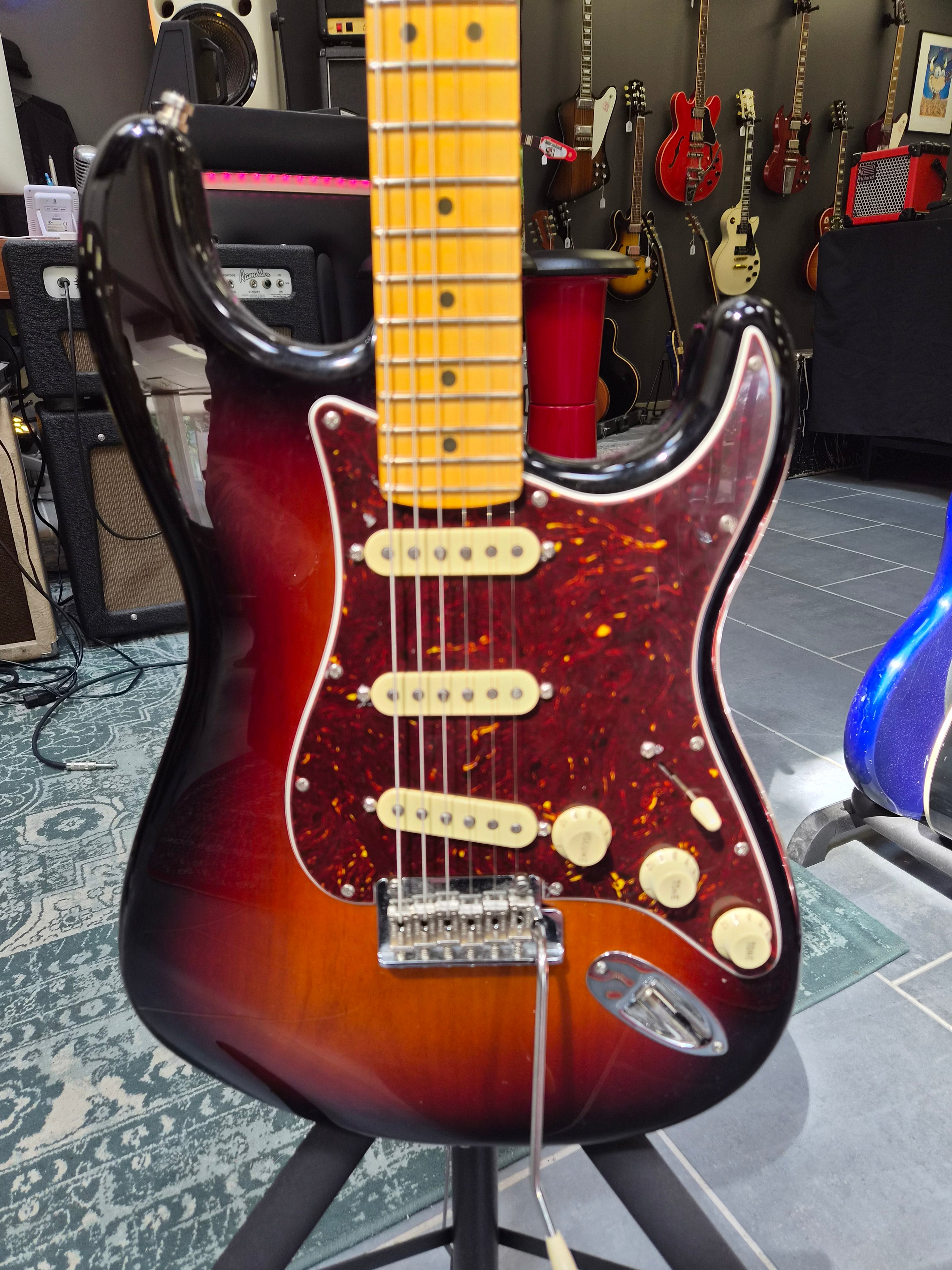 Fender American Pro II Stratocaster 2024