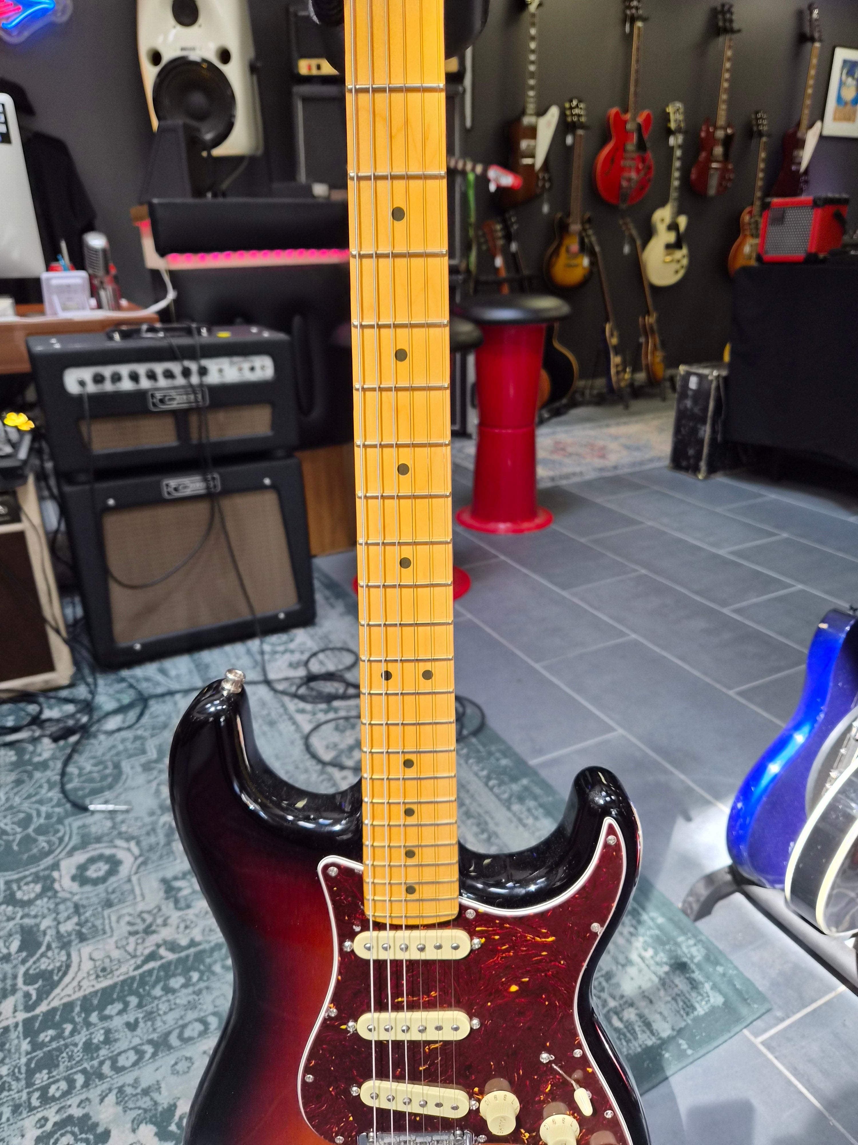 Fender American Pro II Stratocaster 2024