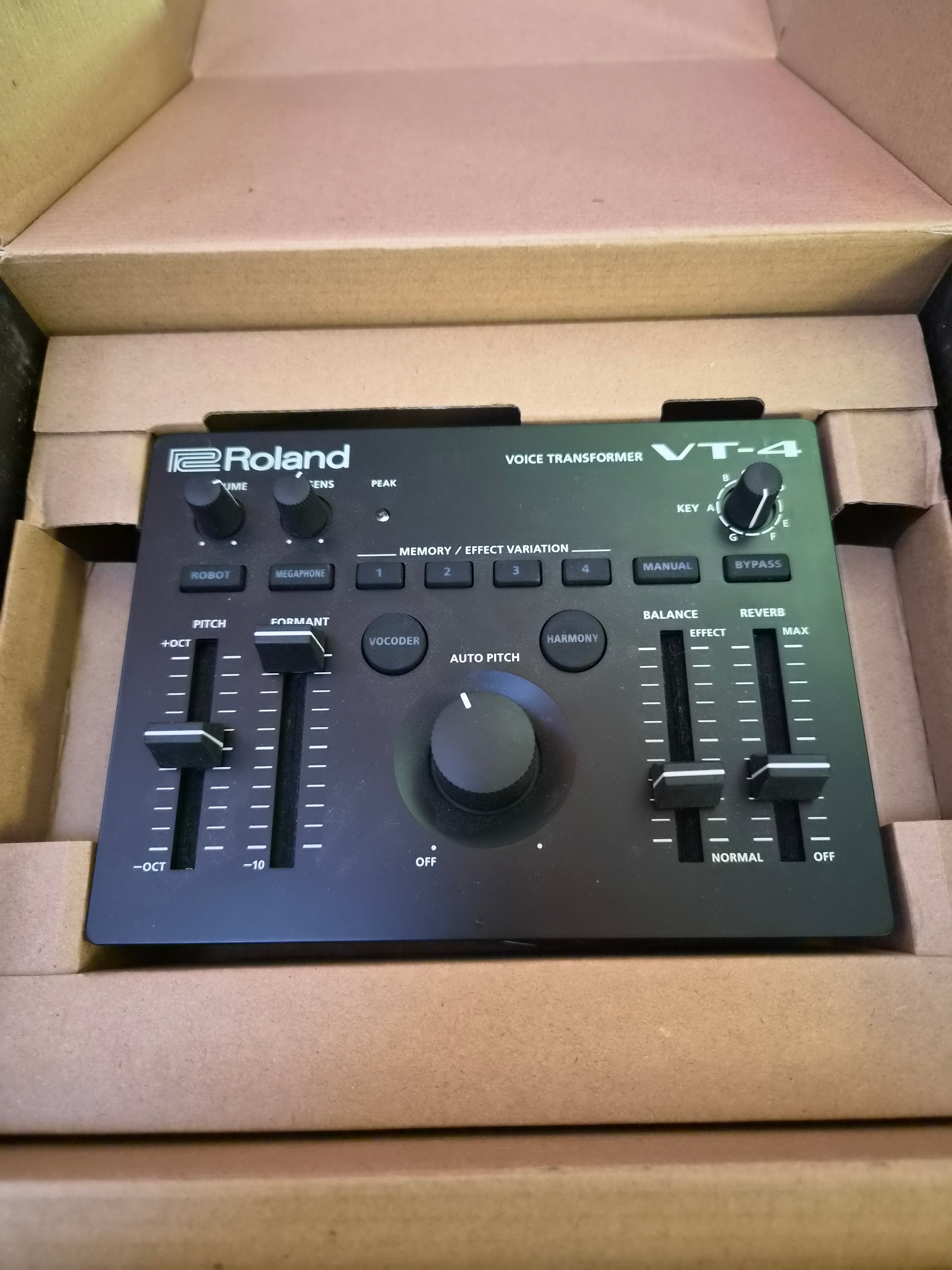Roland Voice Transformer VT-4