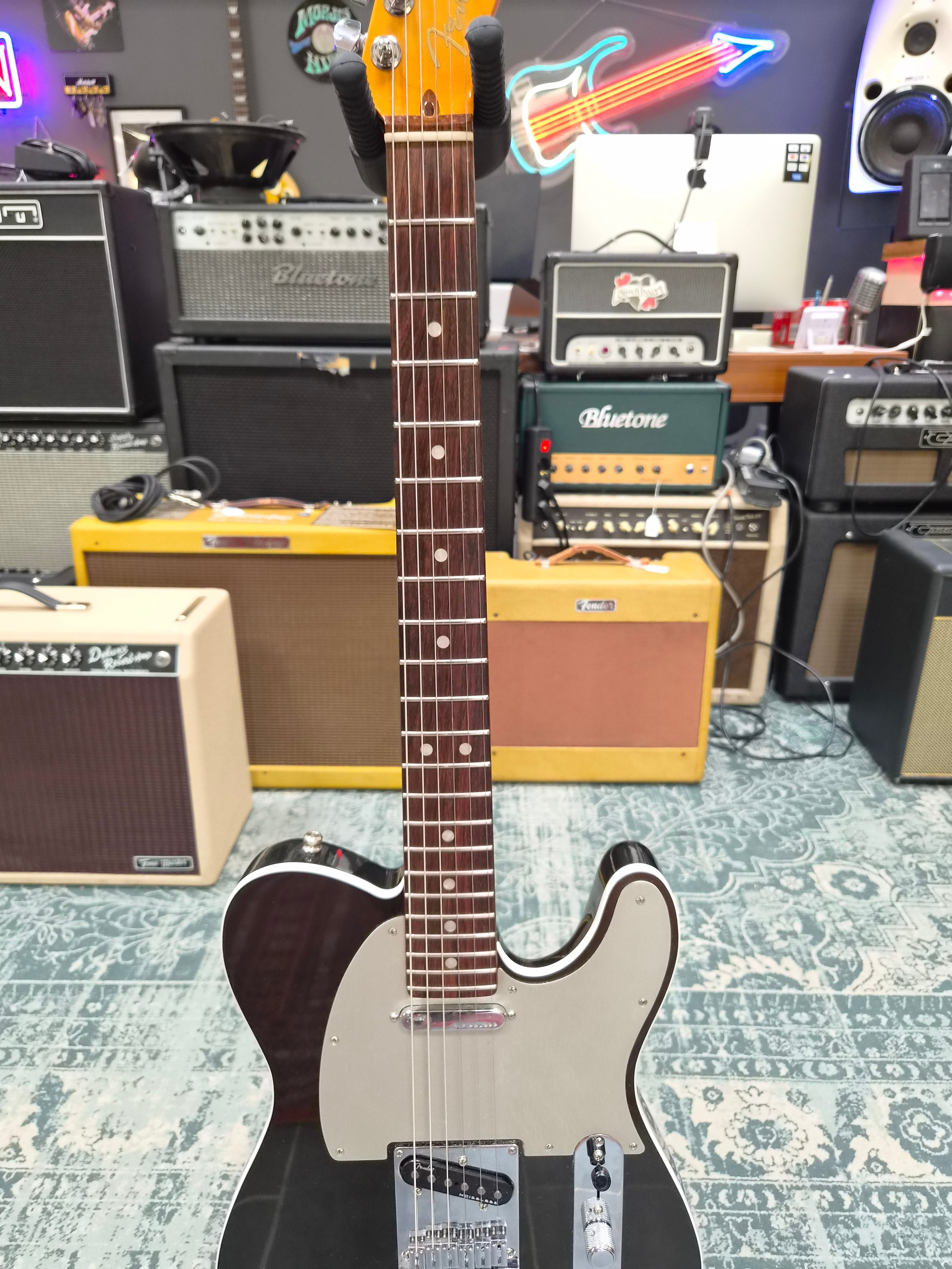 Fender American Ultra Telecaster 2022 Texas Tea