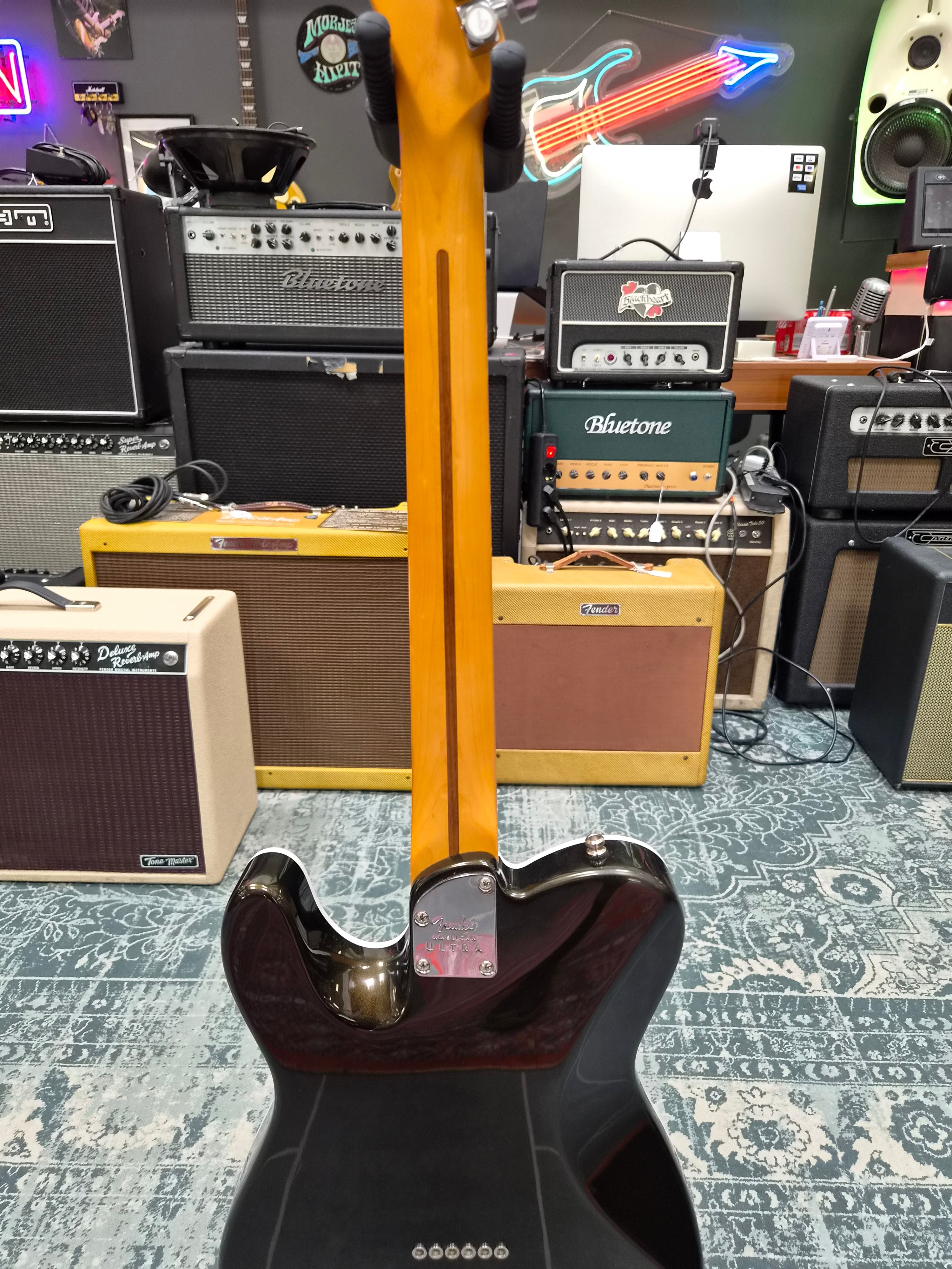 Fender American Ultra Telecaster 2022 Texas Tea